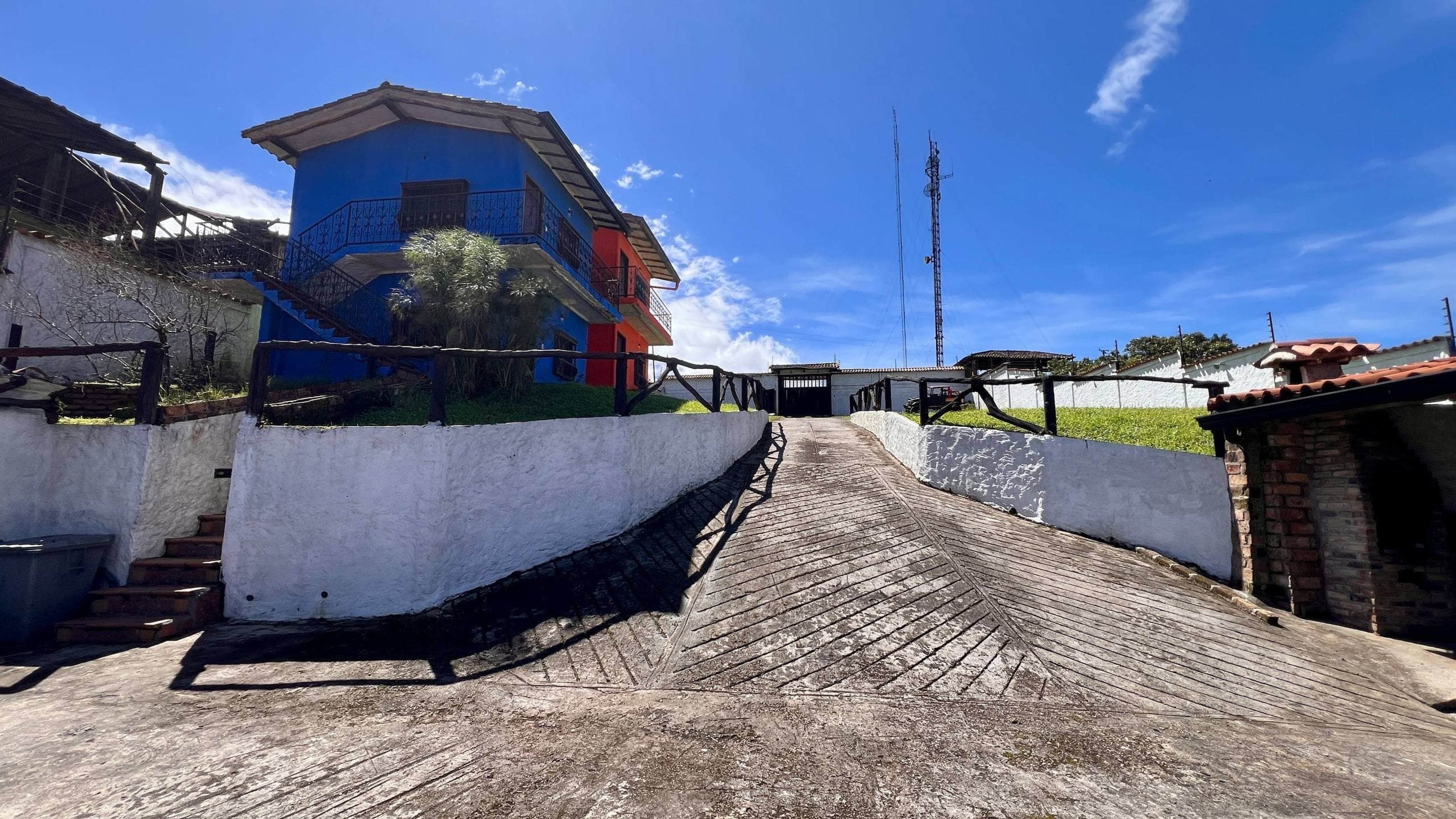 Imponente casa de campo de 4.926 m² en Loma del Viento ideal para desarrollo turístico — foto 20