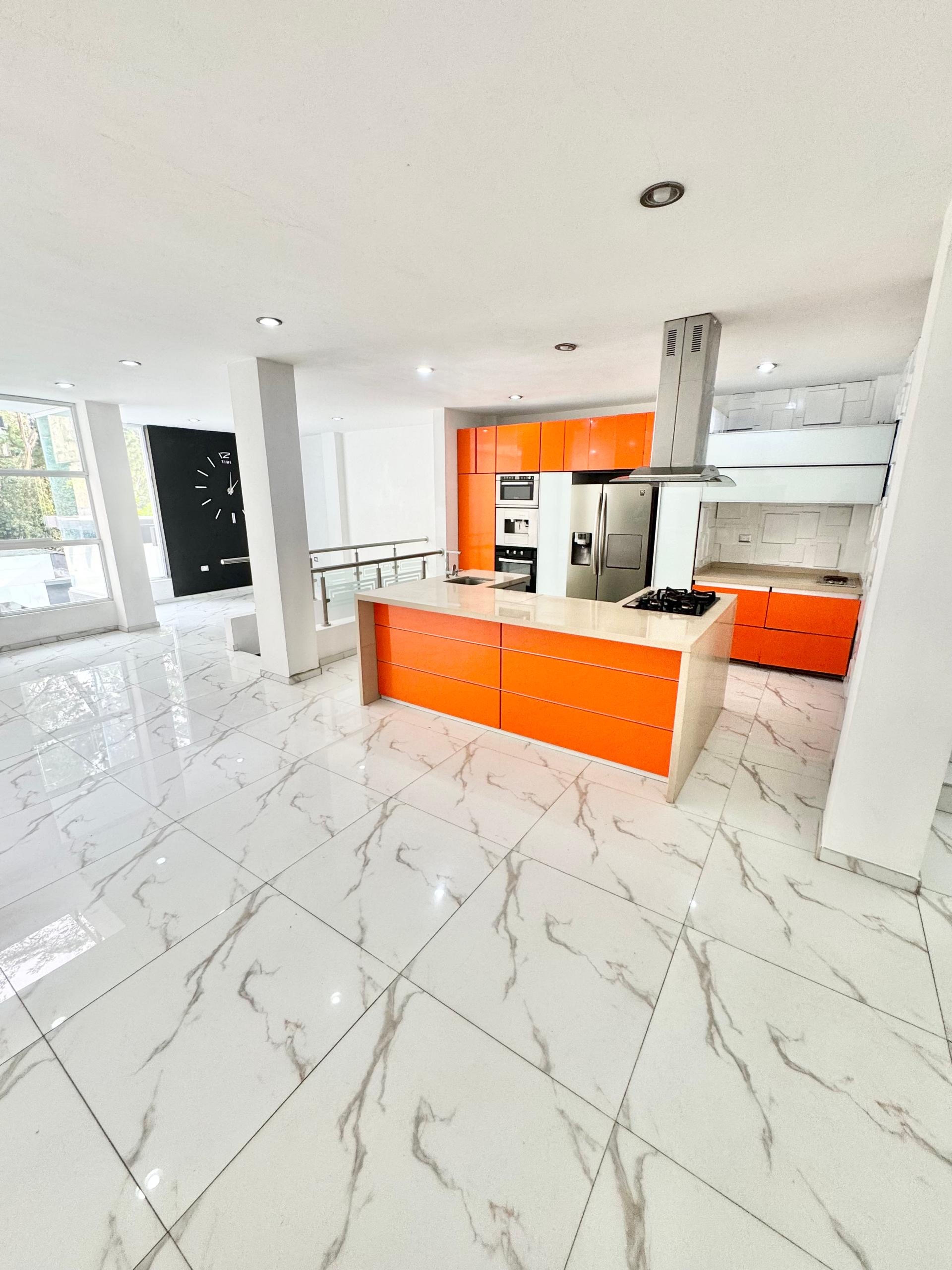 Casa moderna de 800 m² con piscina y 5 niveles en Urbanización Colinas de Pirineos — foto 11
