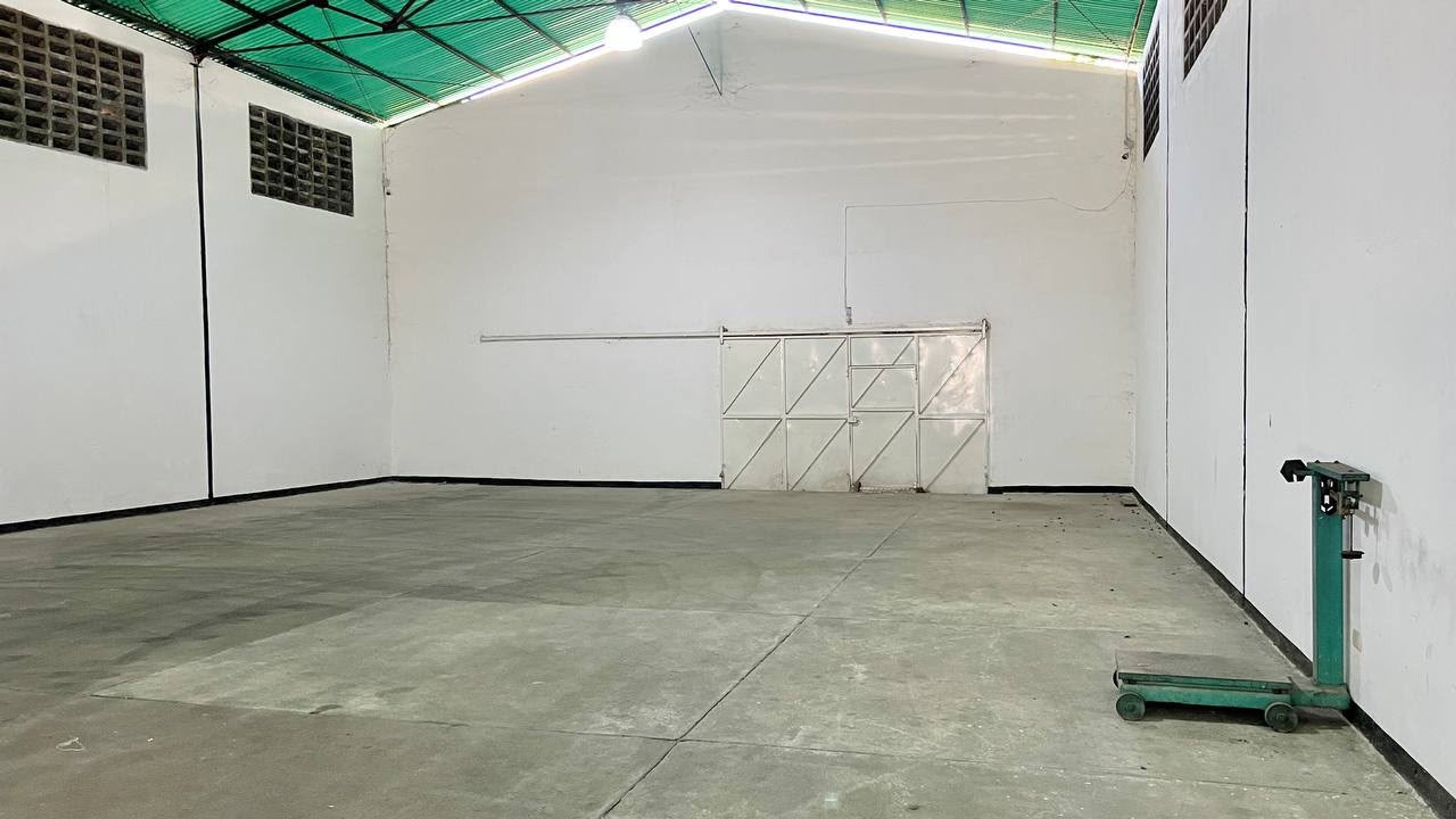 Galpones y complejo comercial de gran escala en La Concordia — foto 8