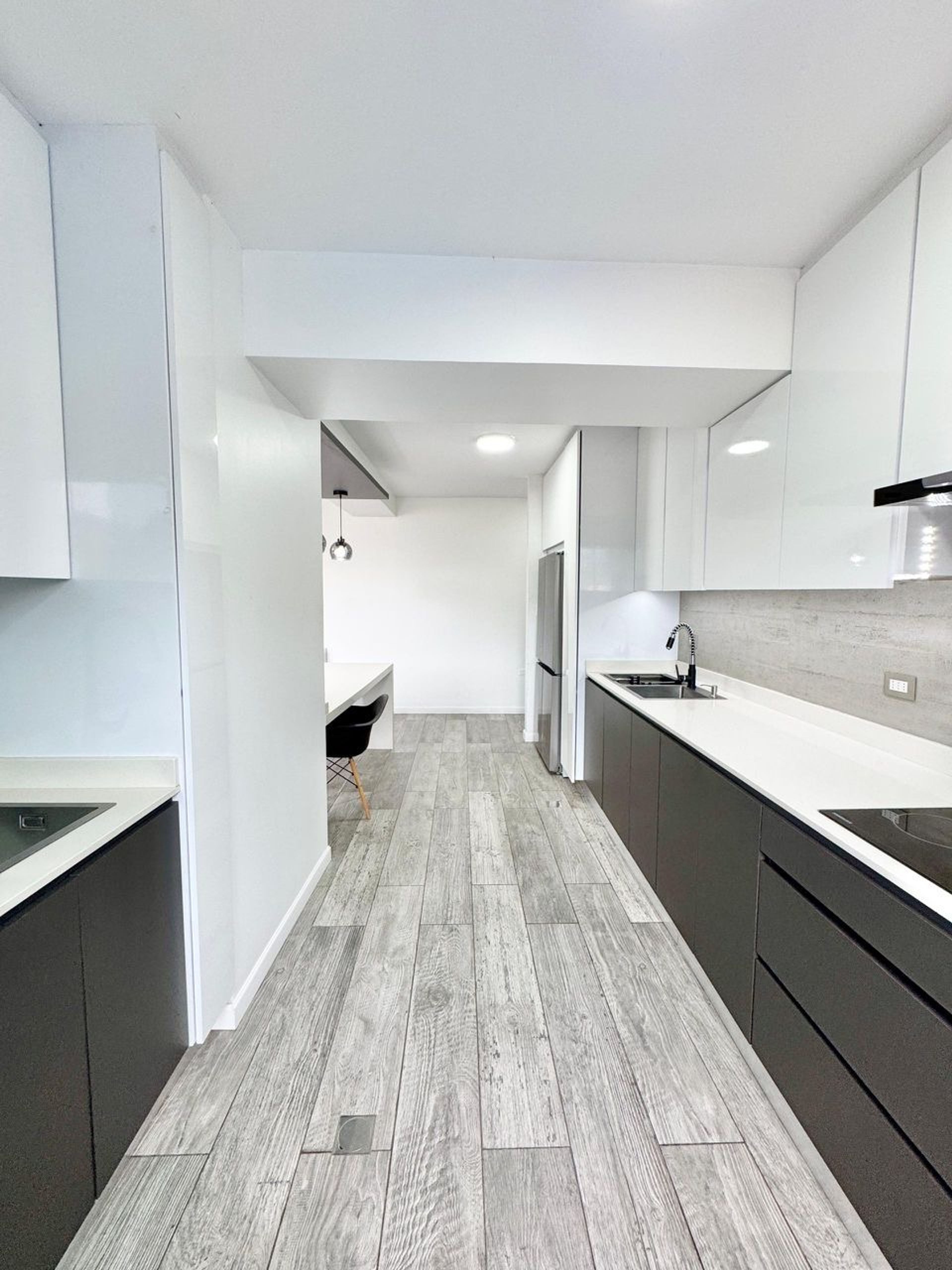 Apartamento de 102 m² con terrazas e inversor total en Edificio Aquamarina — foto 2