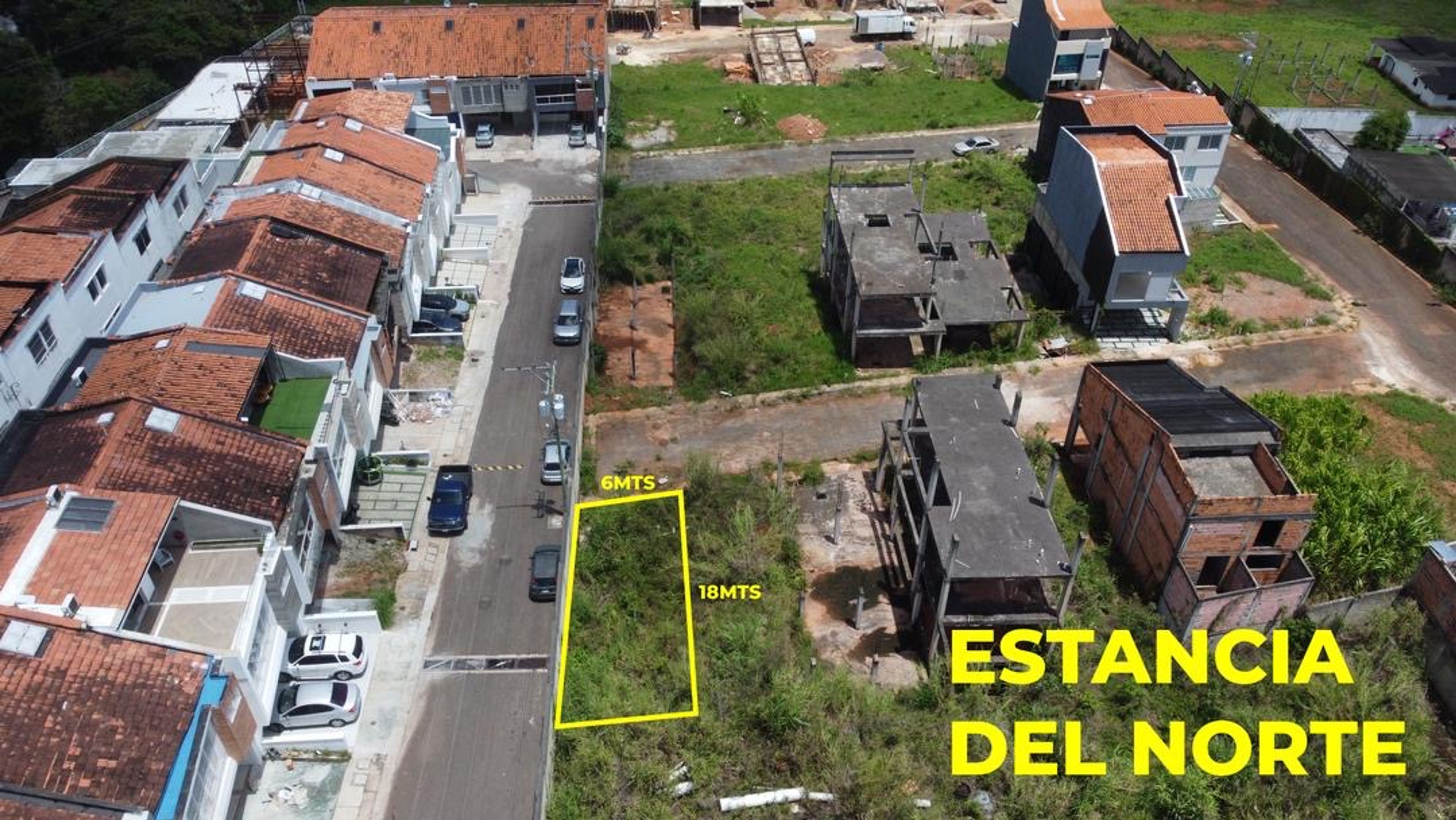 Terreno o parcela en La Castellana, San Cristóbal — foto 1