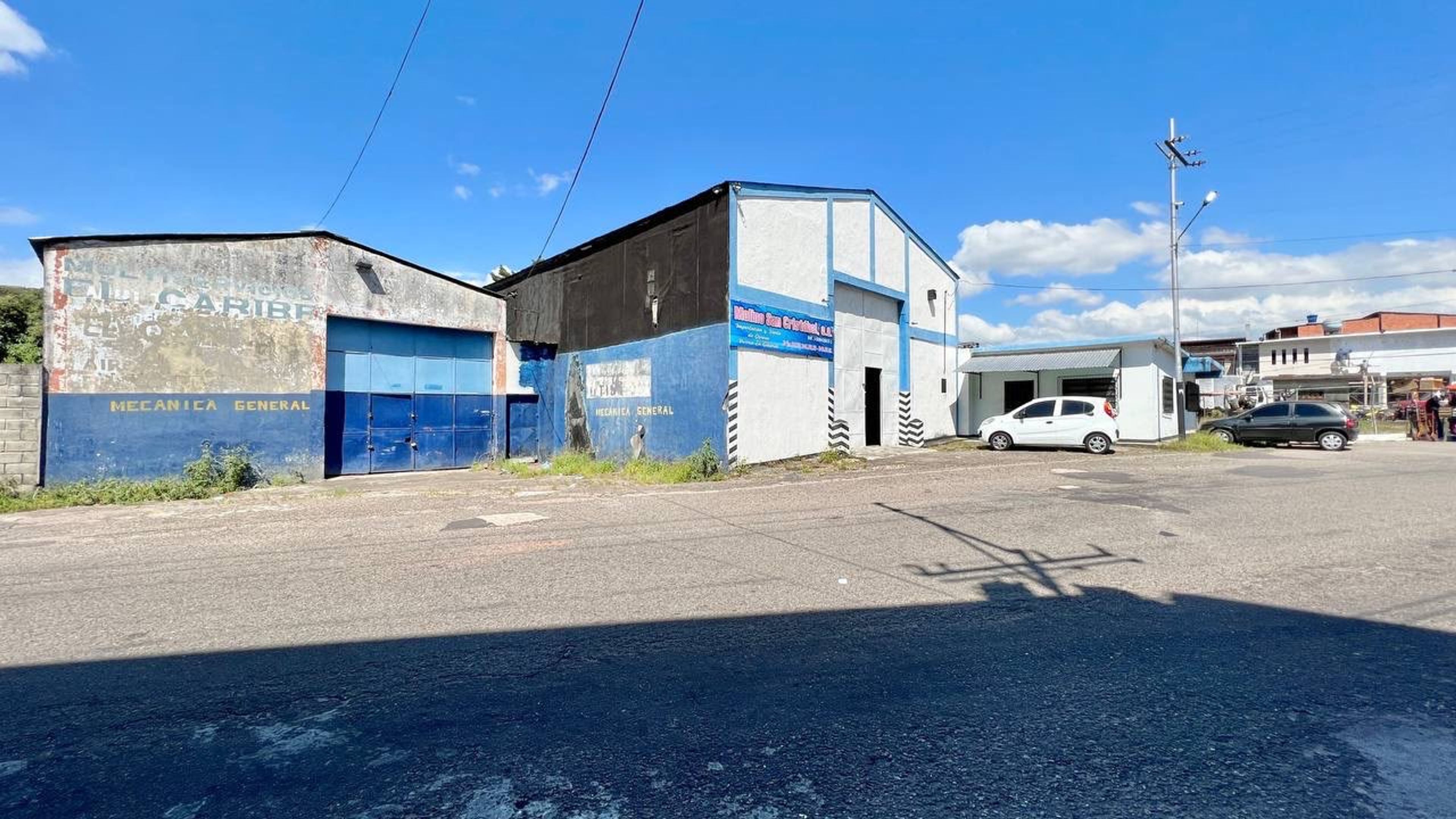 Galpones y complejo comercial de gran escala en La Concordia — foto 3