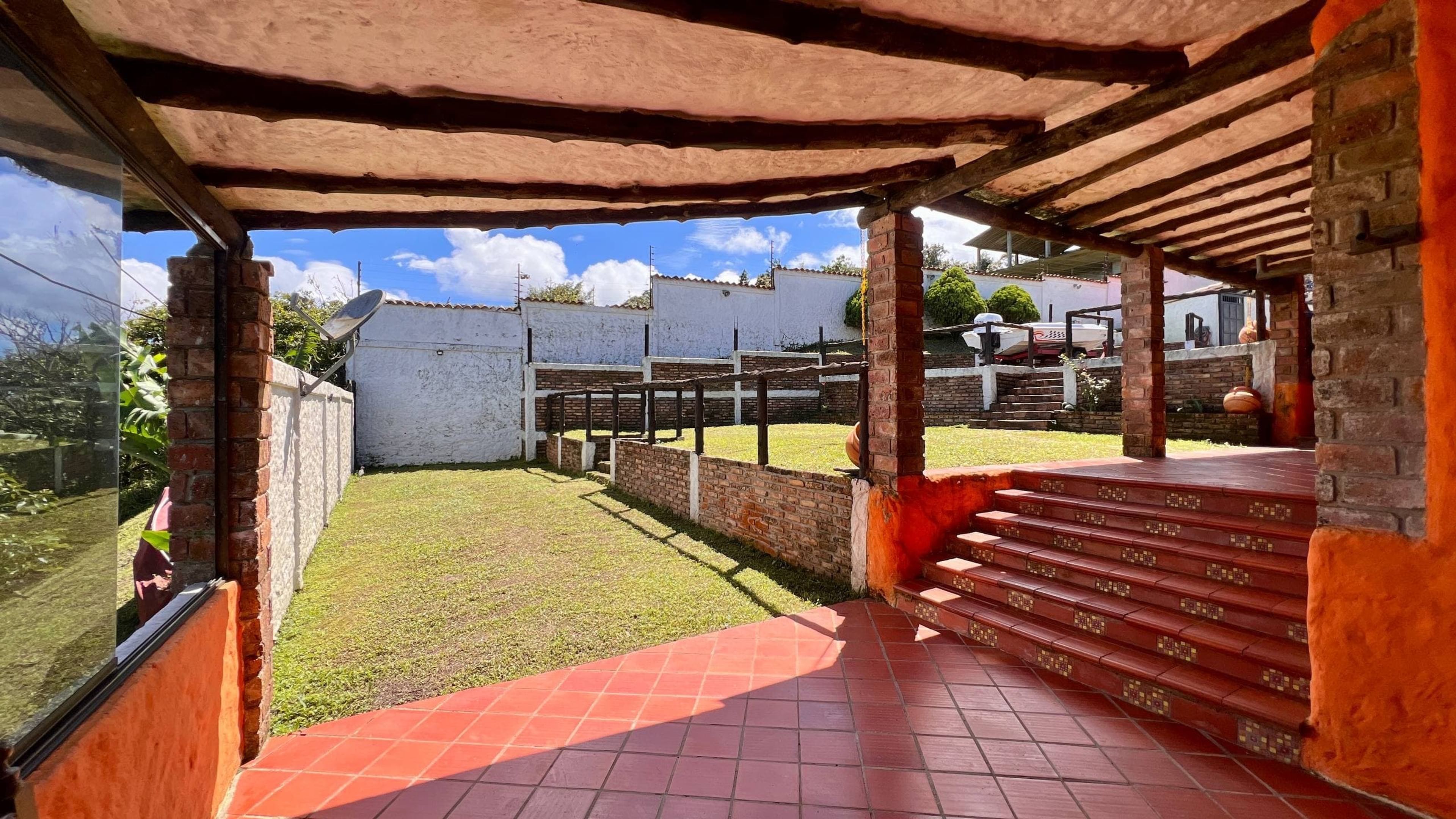 Imponente casa de campo de 4.926 m² en Loma del Viento ideal para desarrollo turístico — foto 22