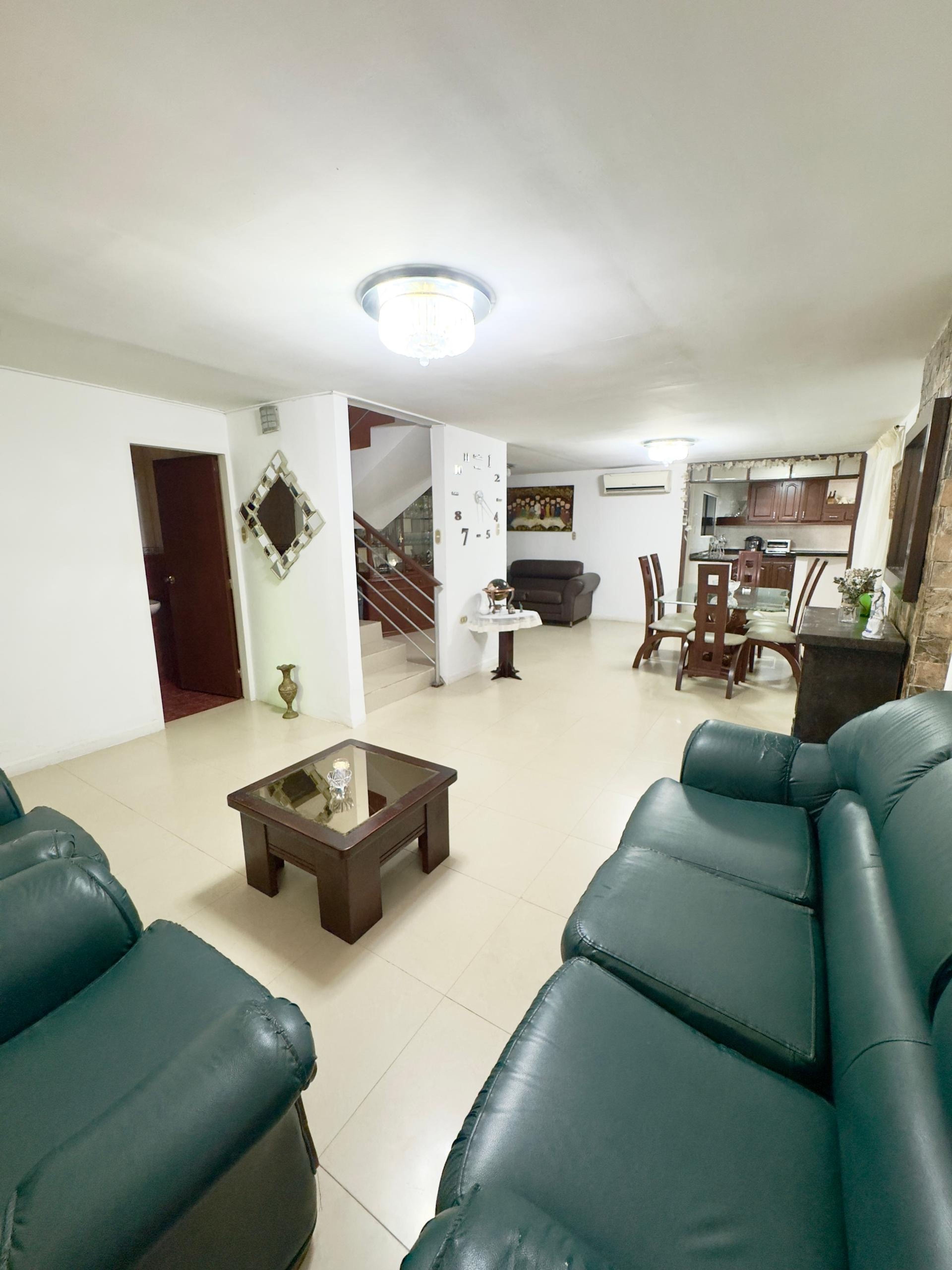 Espaciosa residencia de tres niveles equipada en Cumbres Andinas — foto 6