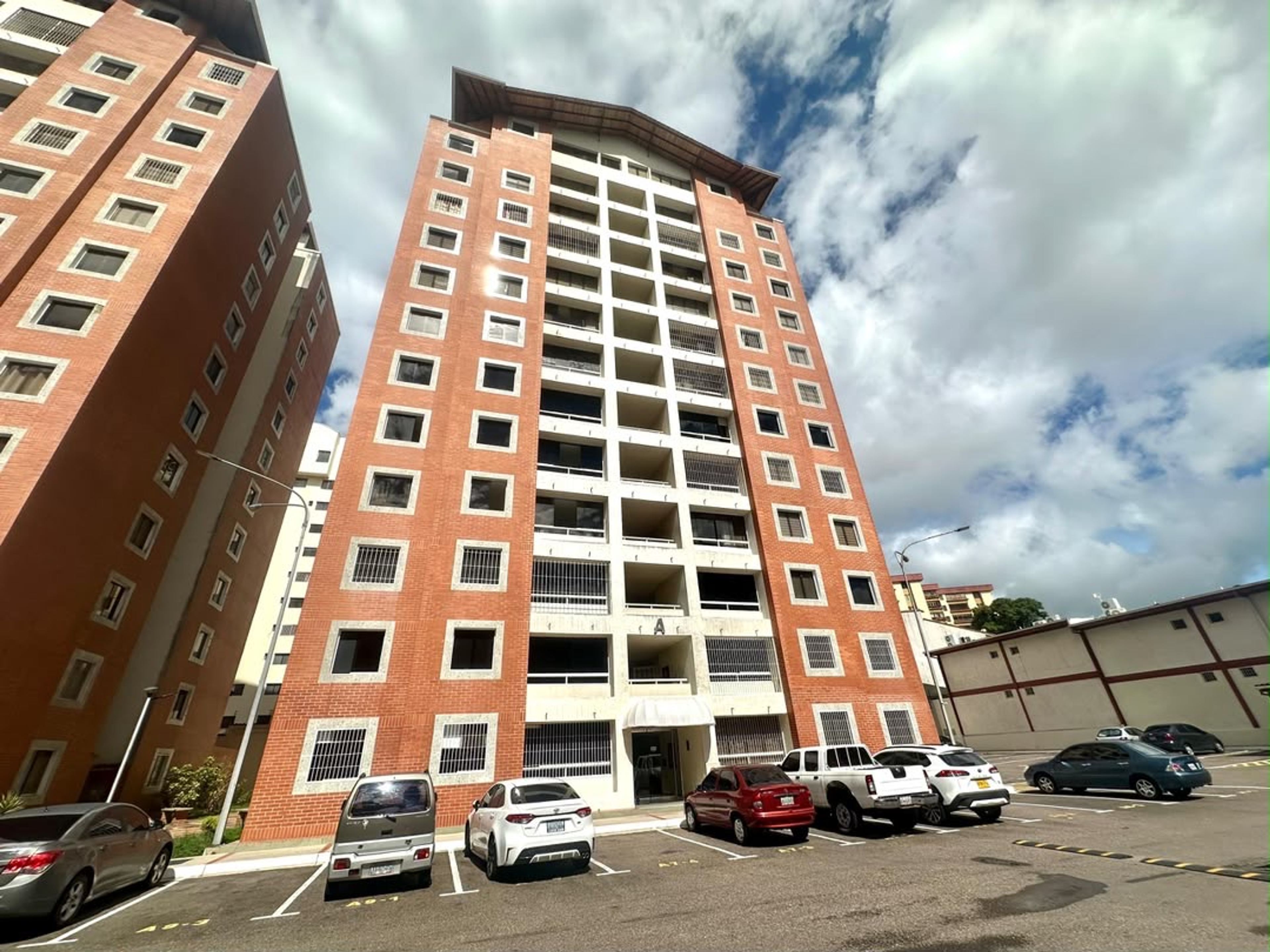 Apartamento amoblado con planta eléctrica en Conjunto Residencial Montecarlo — foto 2