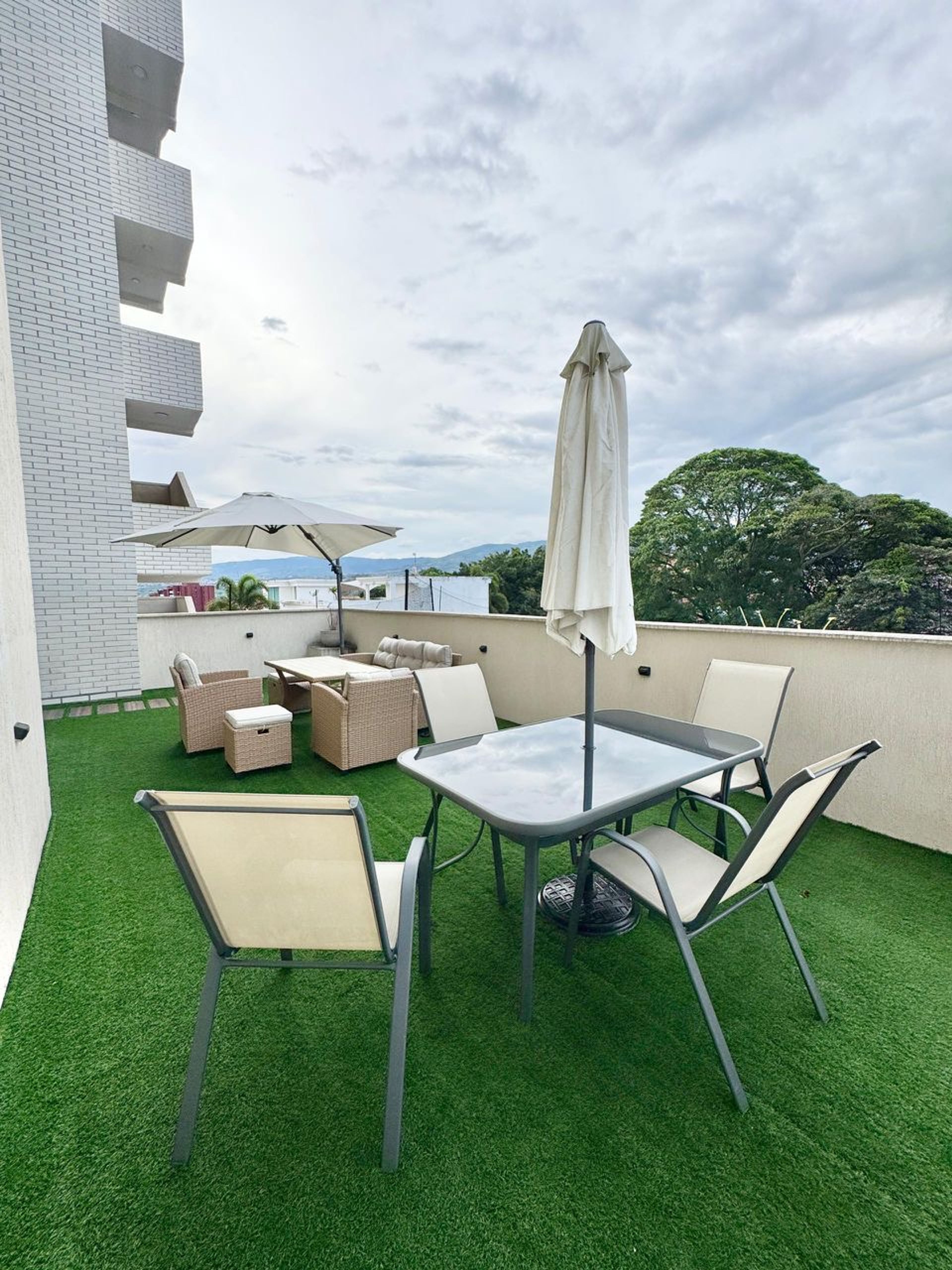 Apartamento de 102 m² con terrazas e inversor total en Edificio Aquamarina — foto 6