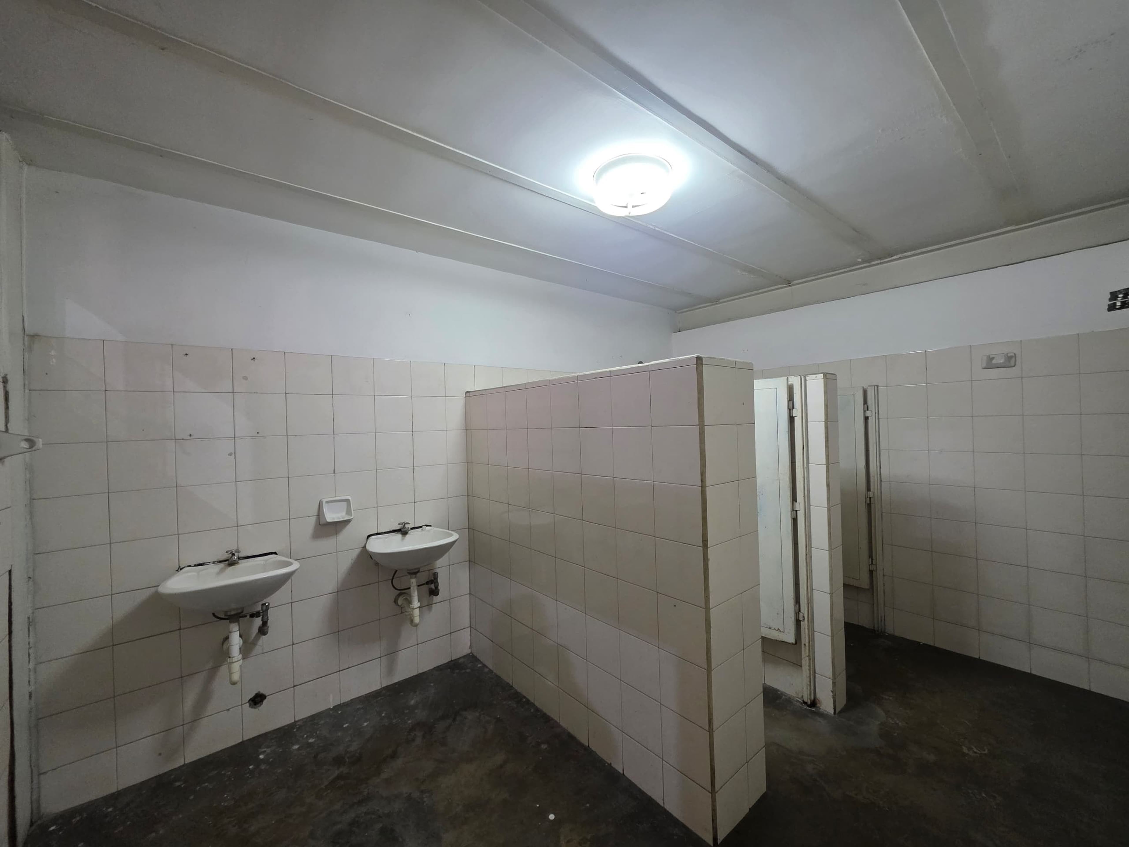 Galpón operacional con oficinas en Centro Industrial La Fabilosa II, Paramillo — foto 10