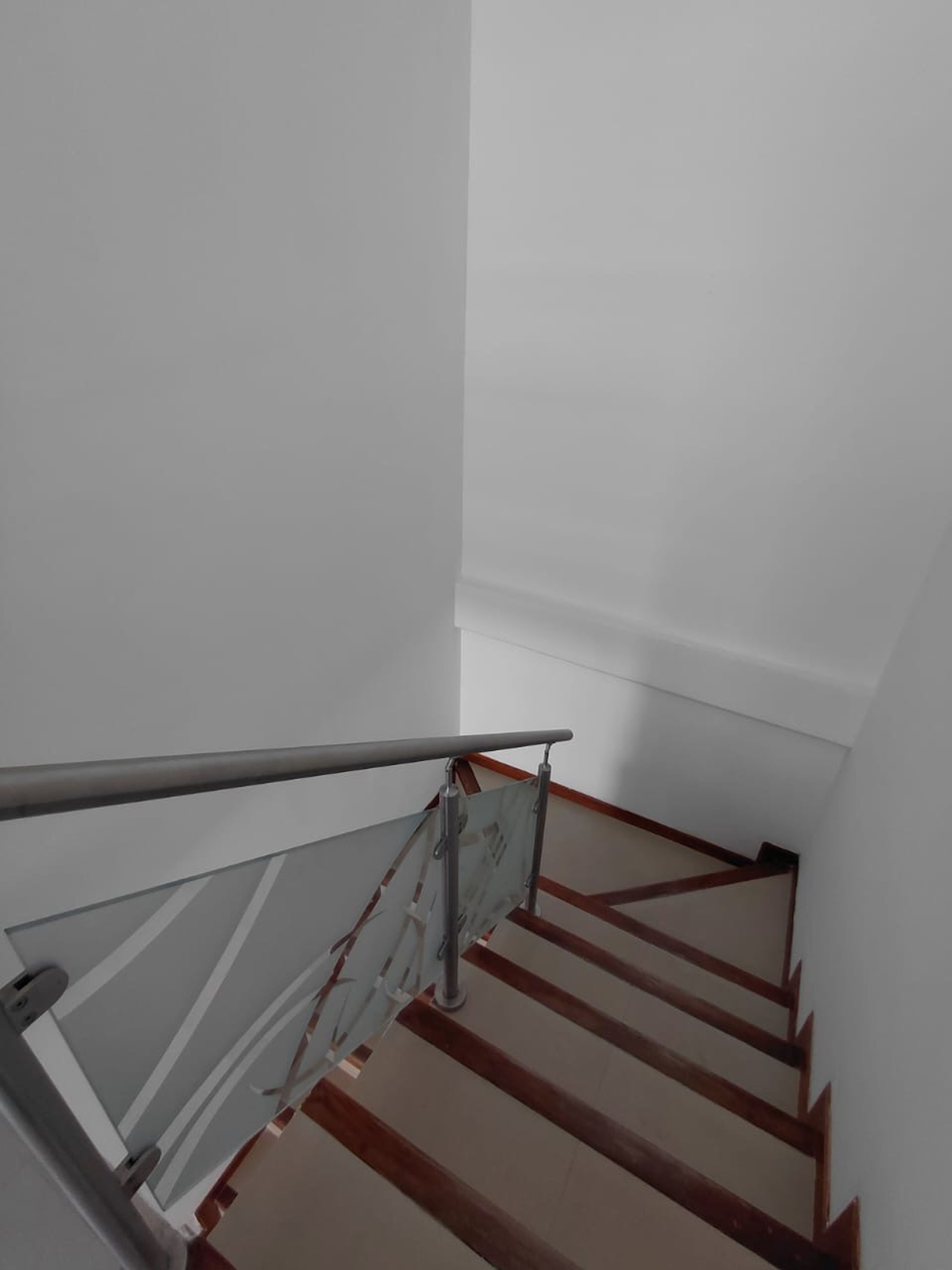 Casa de 220 m² en urbanismo privado Demócrata Suites en La Guayana — foto 8