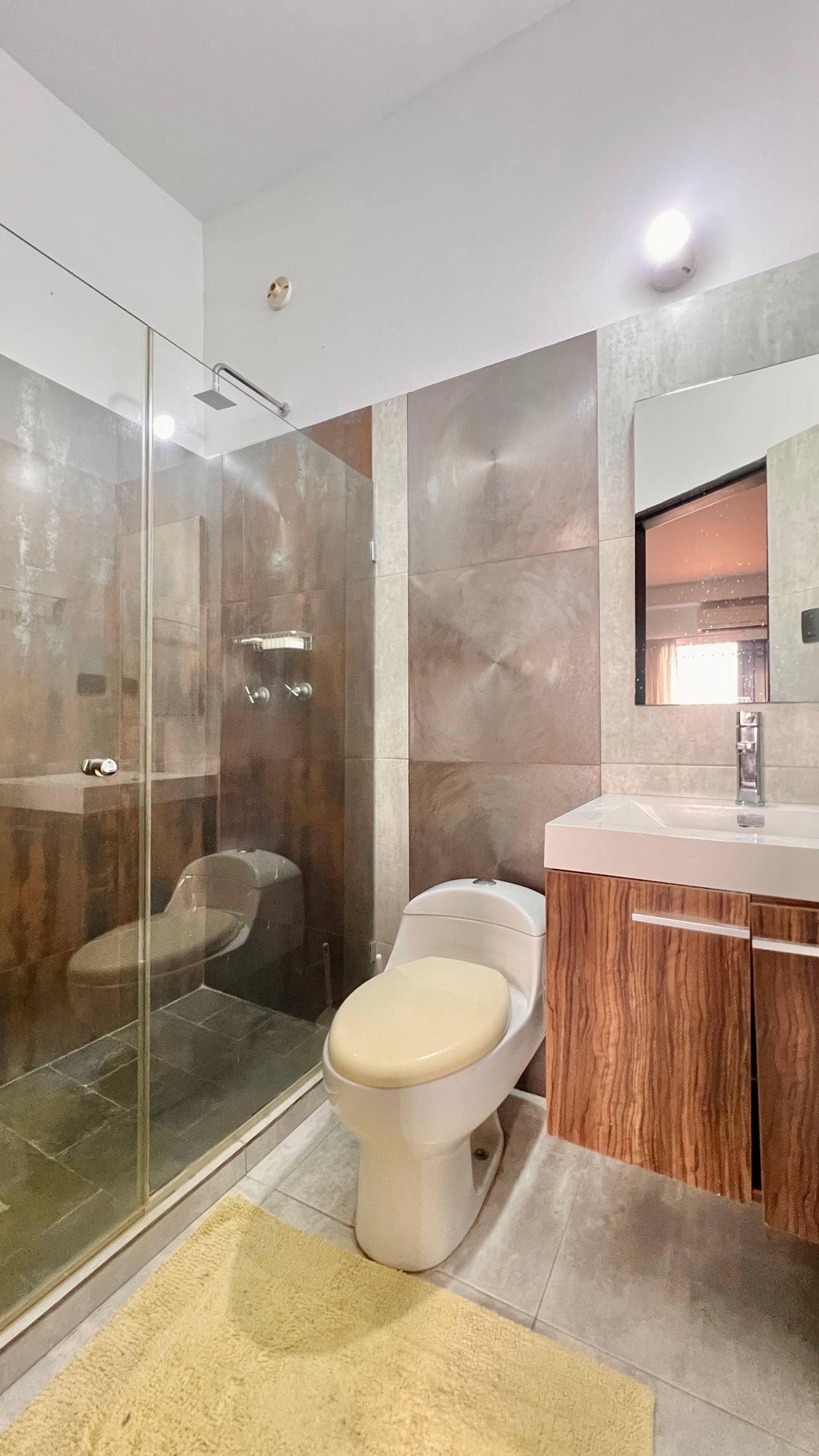 Exclusiva residencia de estilo lujo industrial con piscina privada en Tucape Parte Alta — foto 10