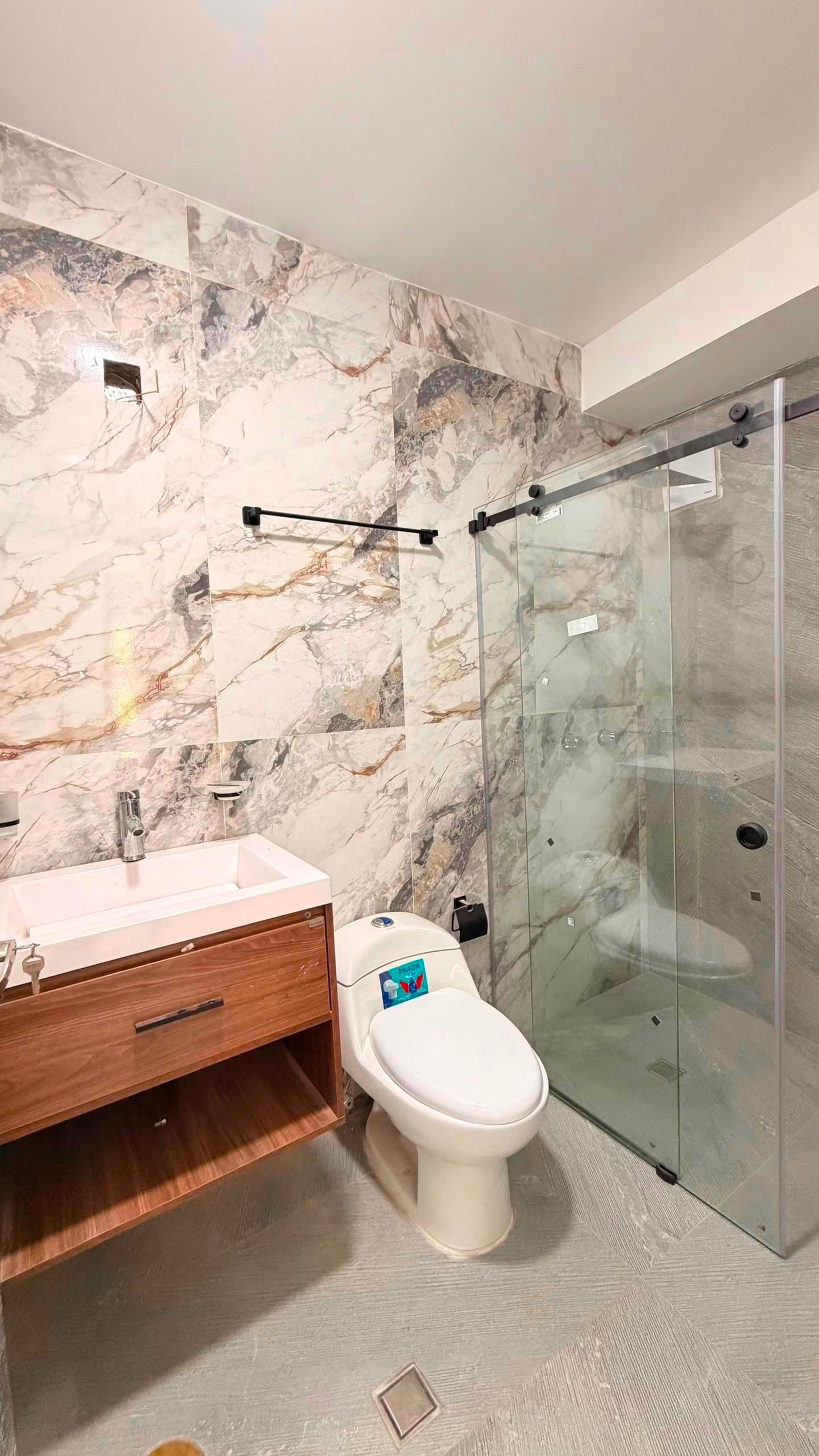 Apartamento a estrenar amoblado en Residencias Aquamarina de la Avenida Ferrero Tamayo — foto 8