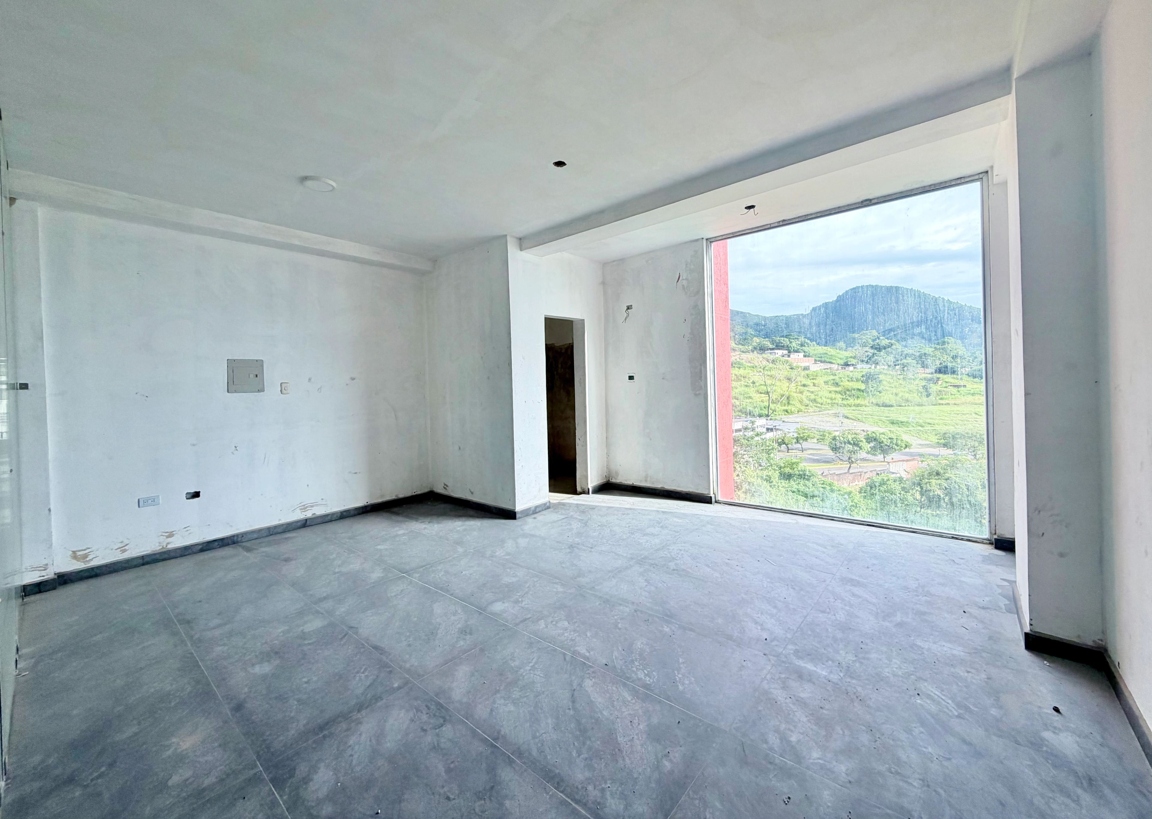 Local/Oficina de 32 m² en Piso 4 con vista a la montaña en Edificio San Ignacio — foto 3