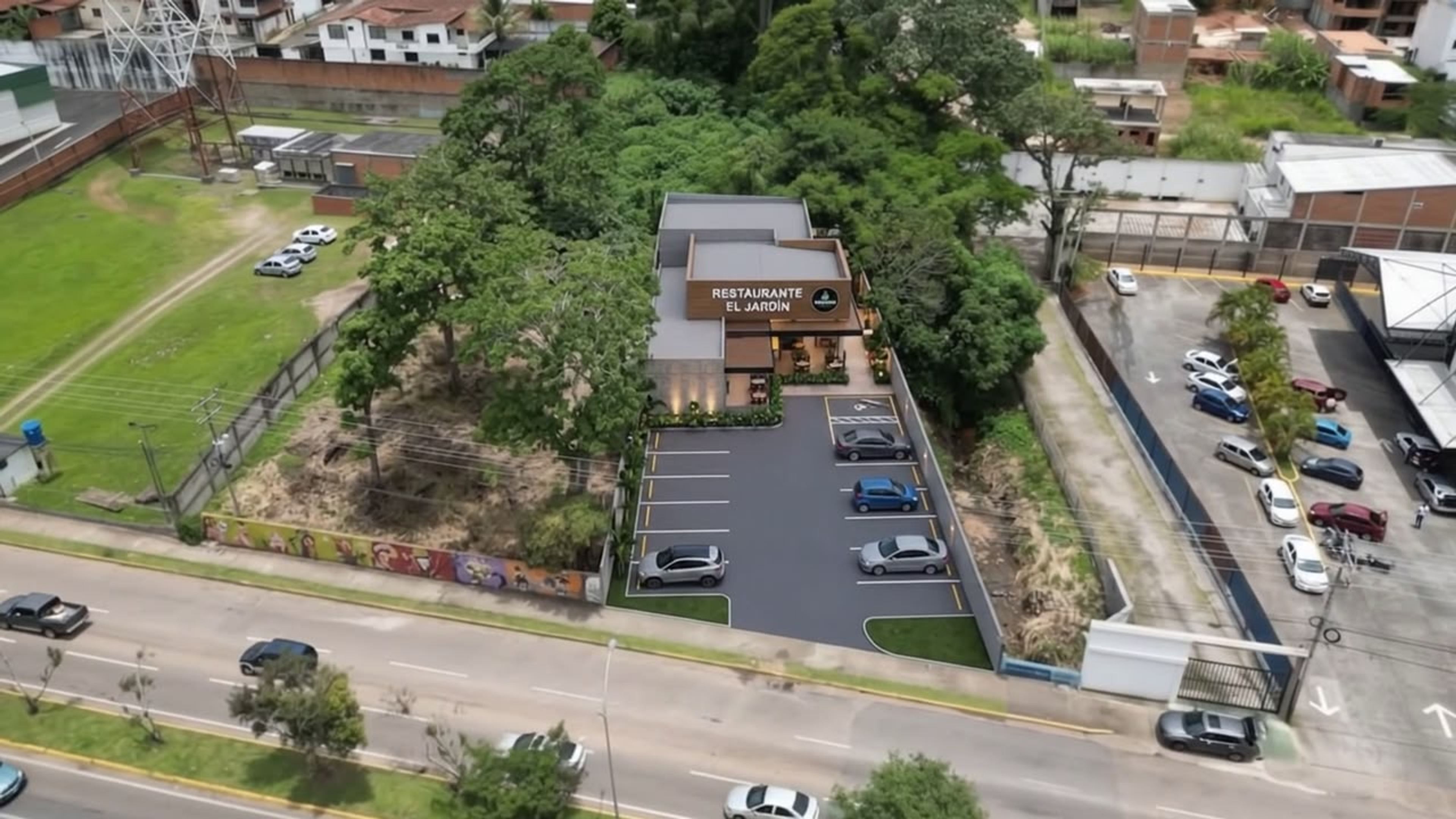 Terreno comercial de 415 m² con frente directo en la Avenida Rotaria — foto 7