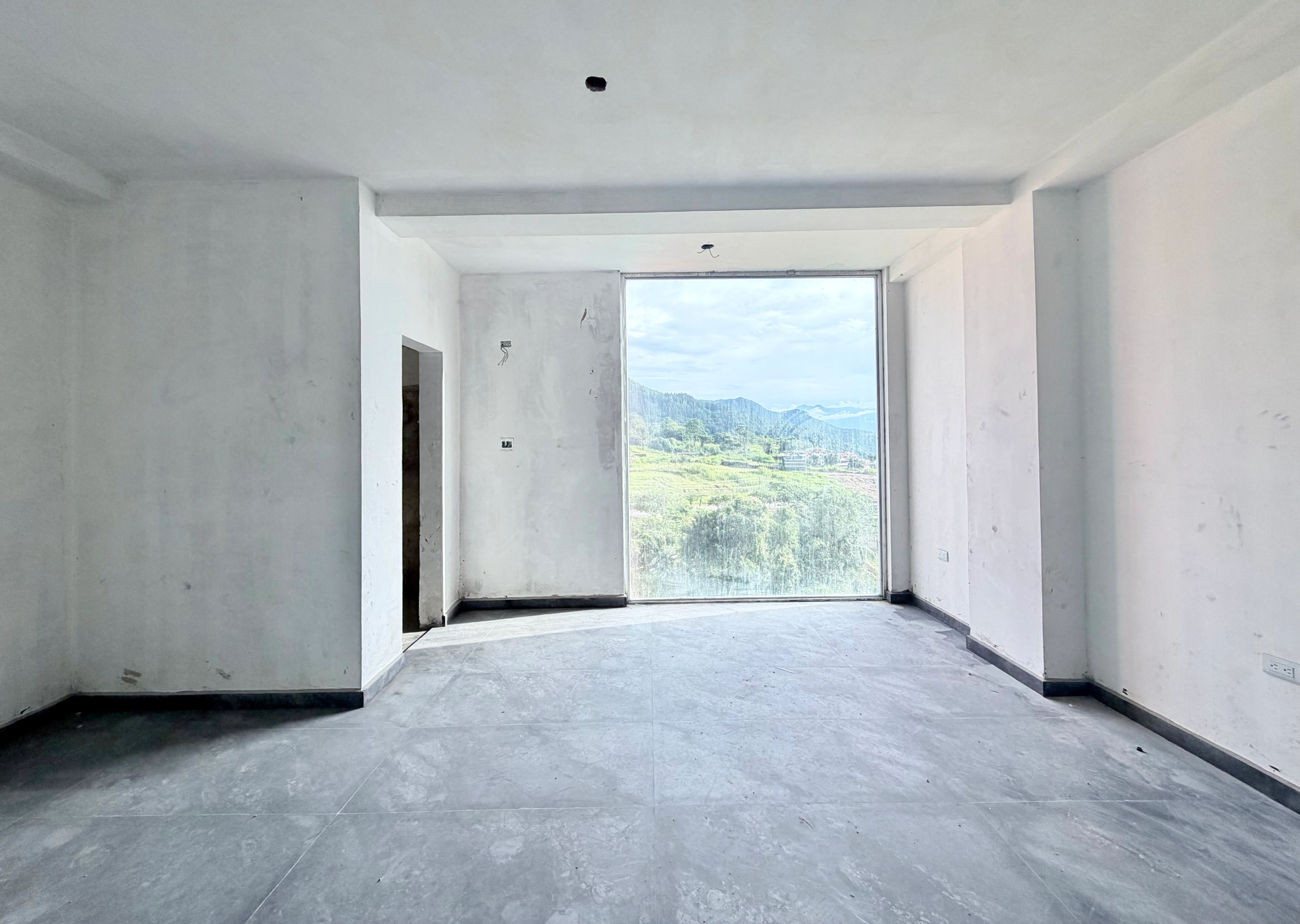 Local/Oficina de 32 m² en Piso 4 con vista a la montaña en Edificio San Ignacio — foto 4