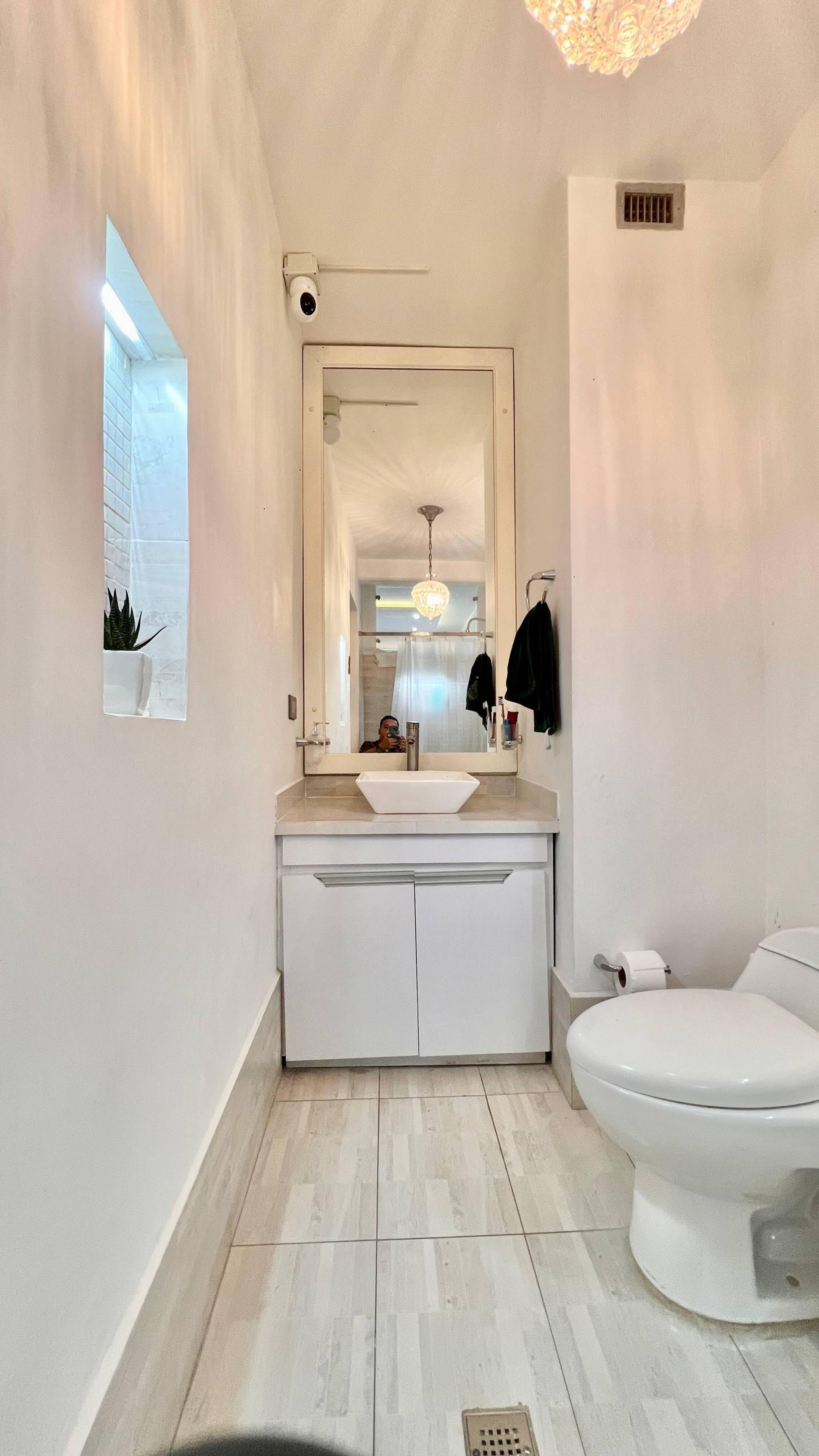 Apartamento remodelado de 3 habitaciones en Piso 1 con piscina y parrillera — foto 13