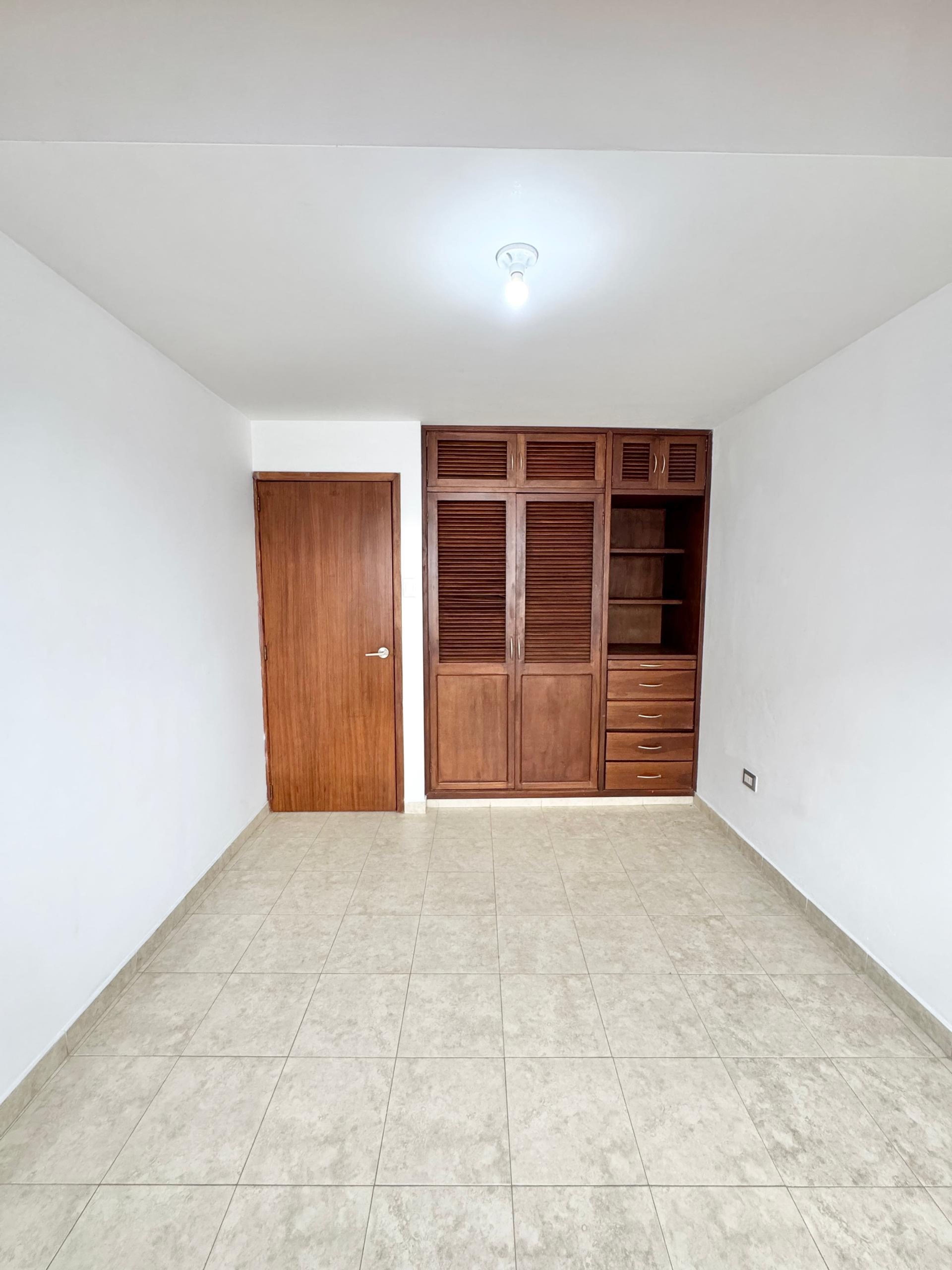 Casa familiar en Terrazas de la Castellana  — foto 10