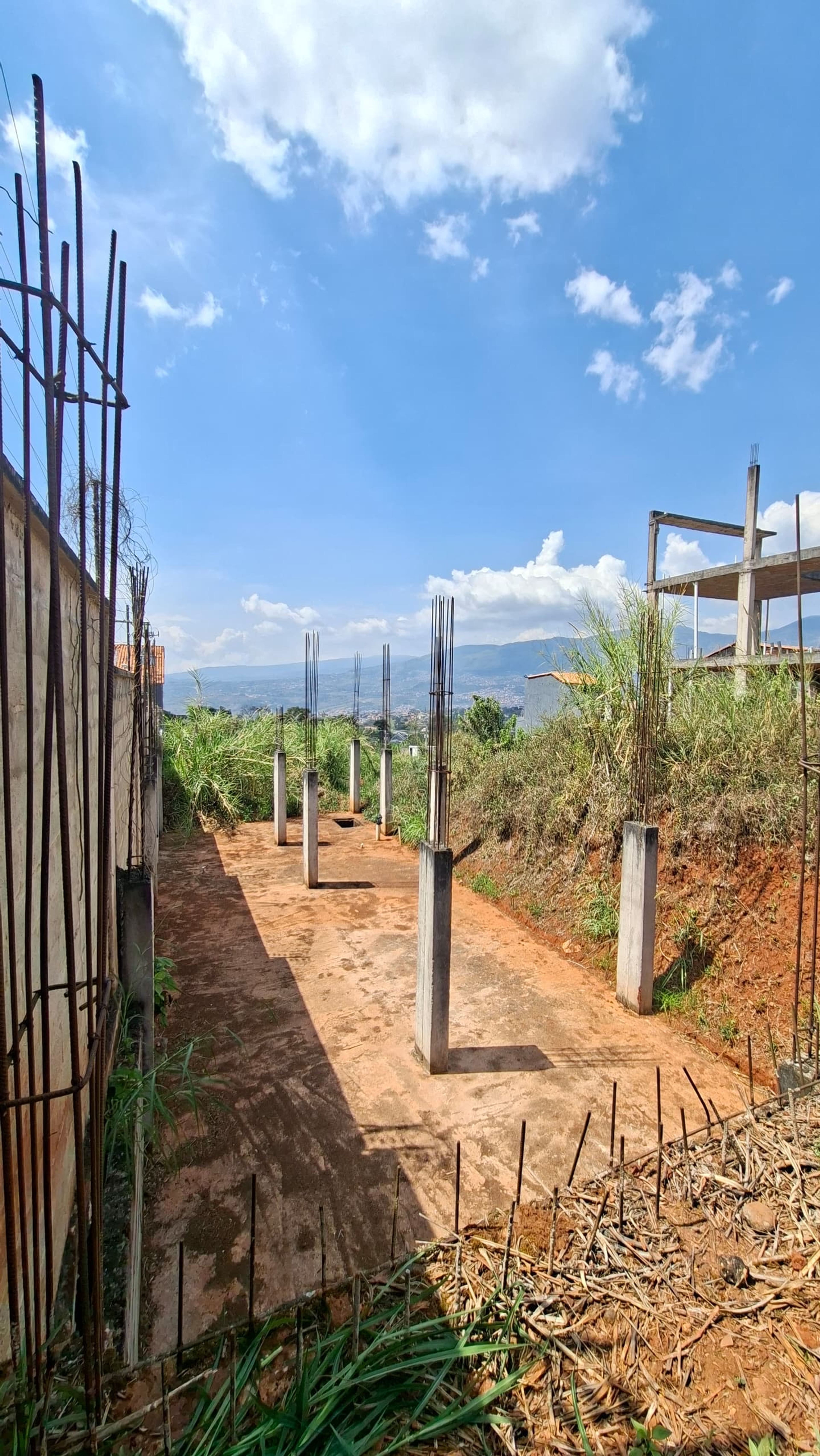 Terreno o parcela en La Castellana, San Cristóbal — foto 2
