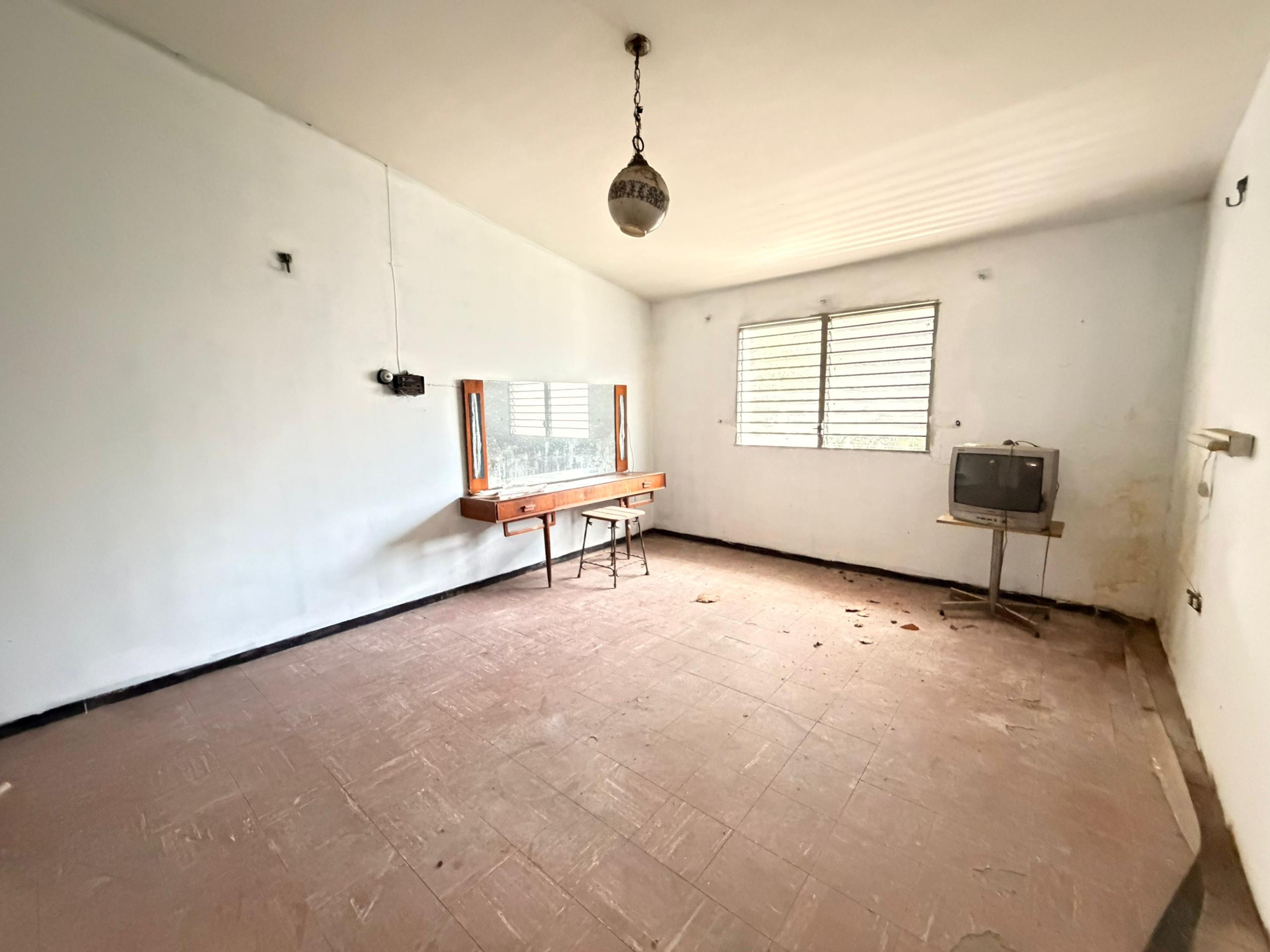 Casa con amplia terraza trasera en Urb. Nueva Guayana — foto 4