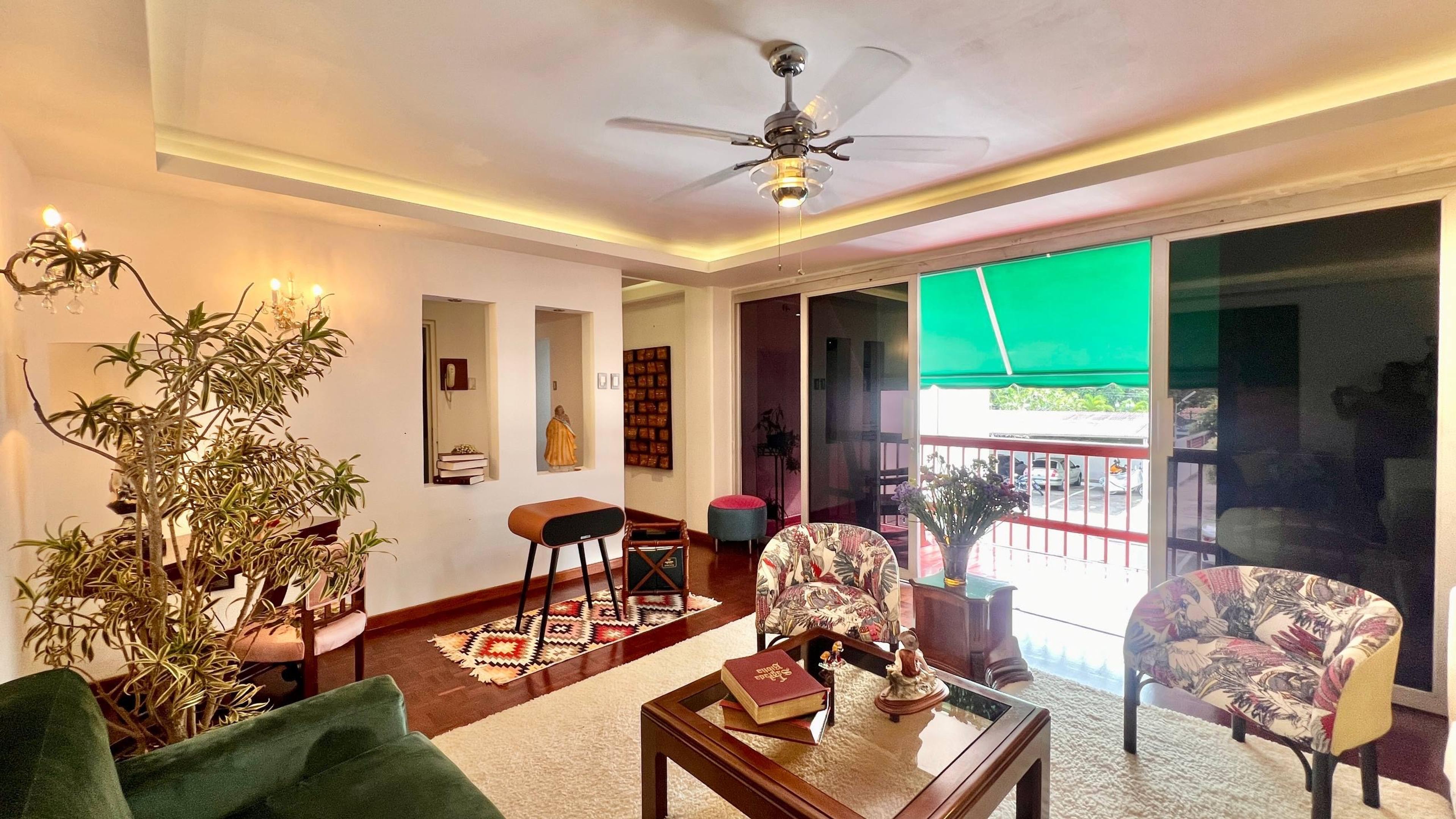 Apartamento remodelado de 3 habitaciones en Piso 1 con piscina y parrillera — foto 7