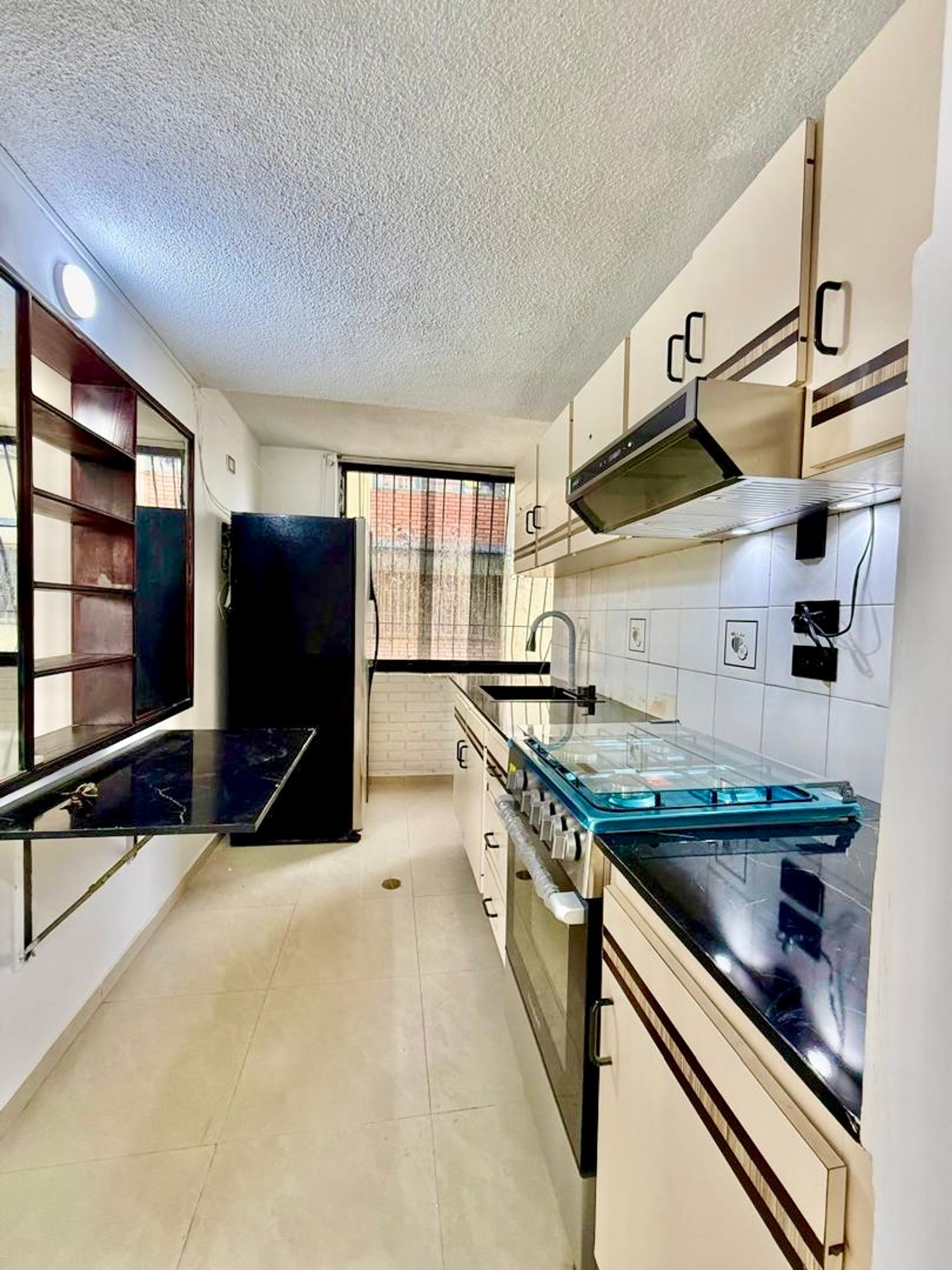 Apartamento funcional  en Residencias Los Cedros — foto 4