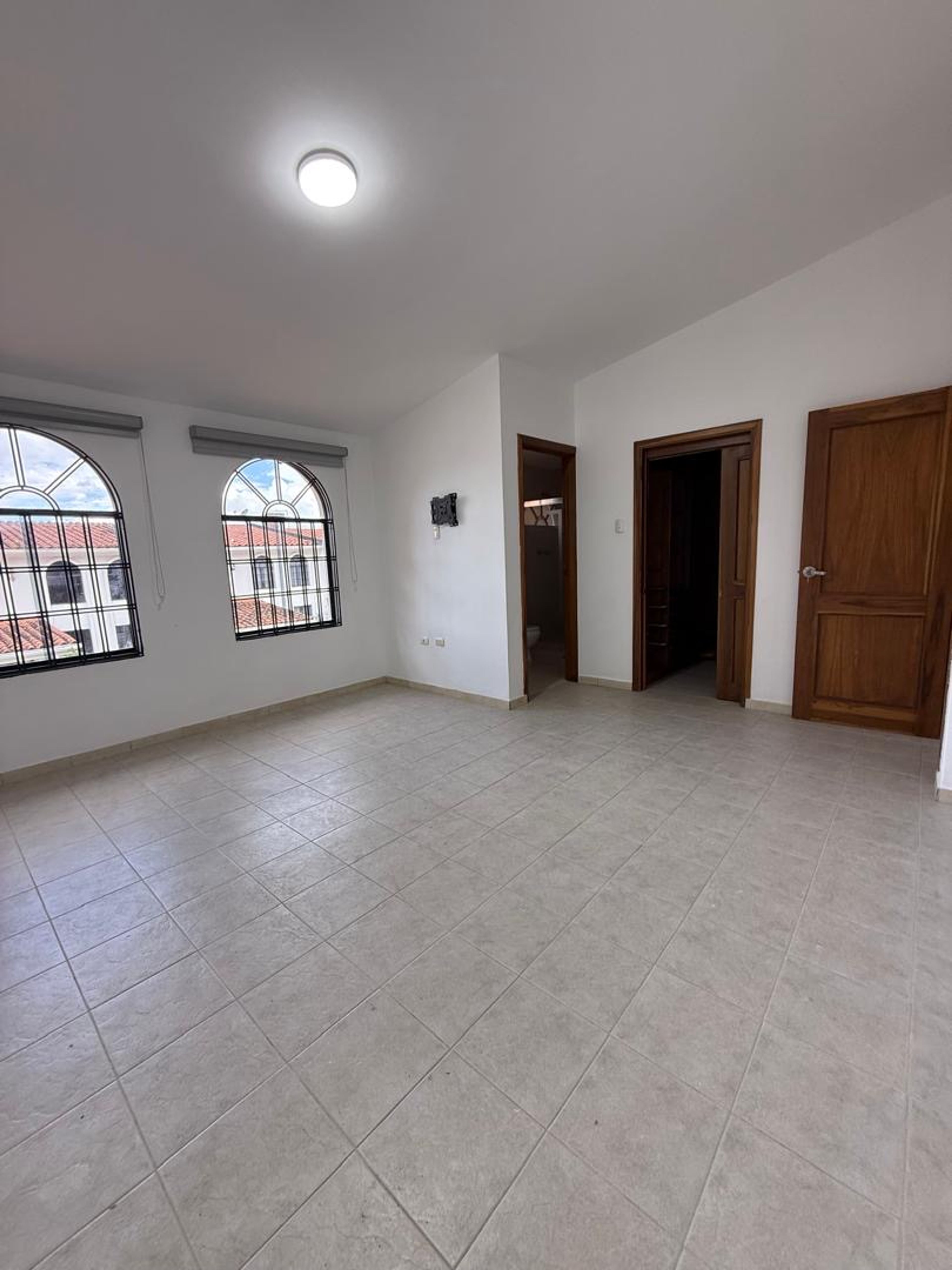 Casa semiamoblada en alquiler dentro de Residencias Doña Virginia — foto 10