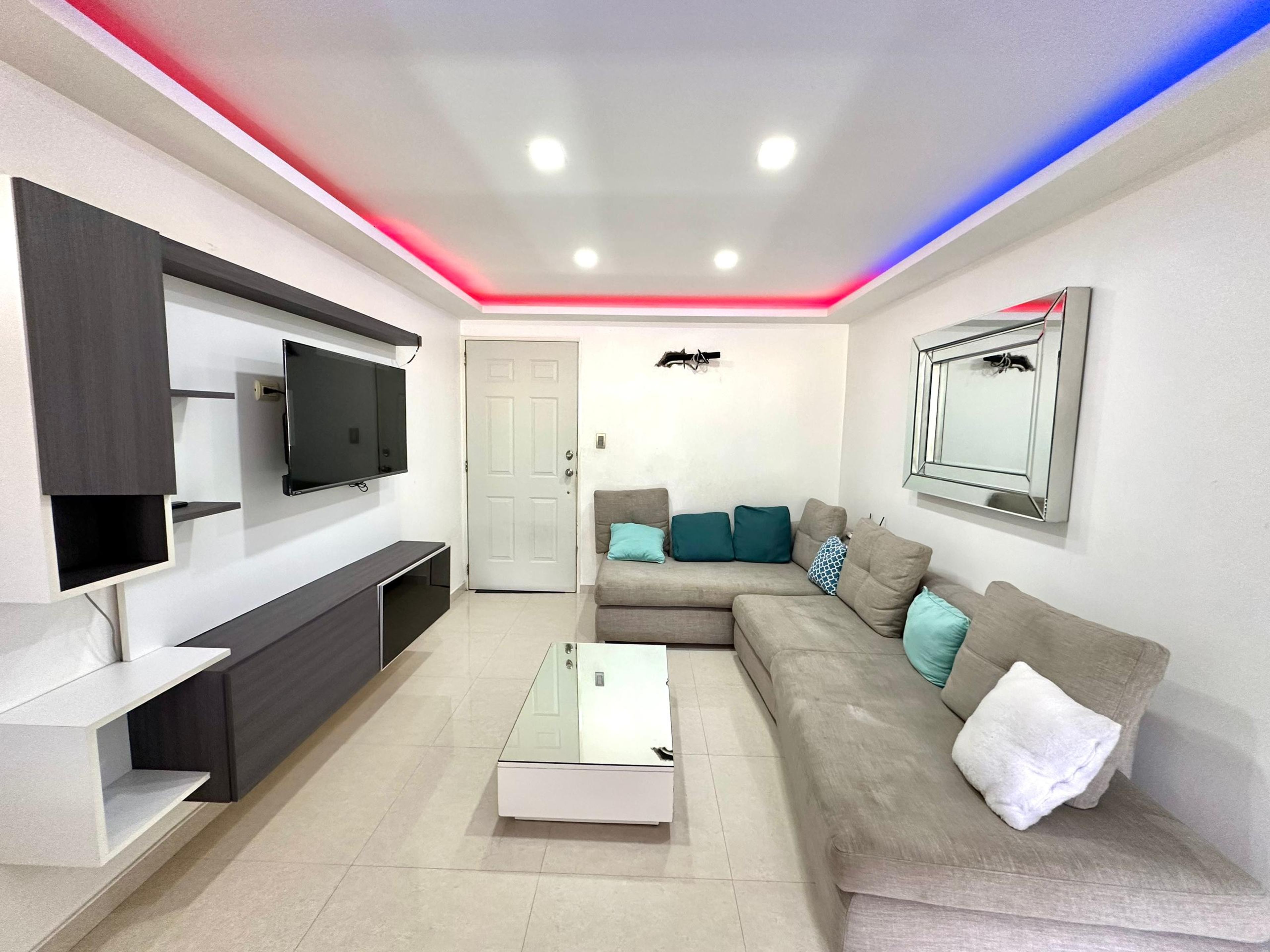 Apartamento amoblado con vista panorámica en Residencias Serranía — foto 4