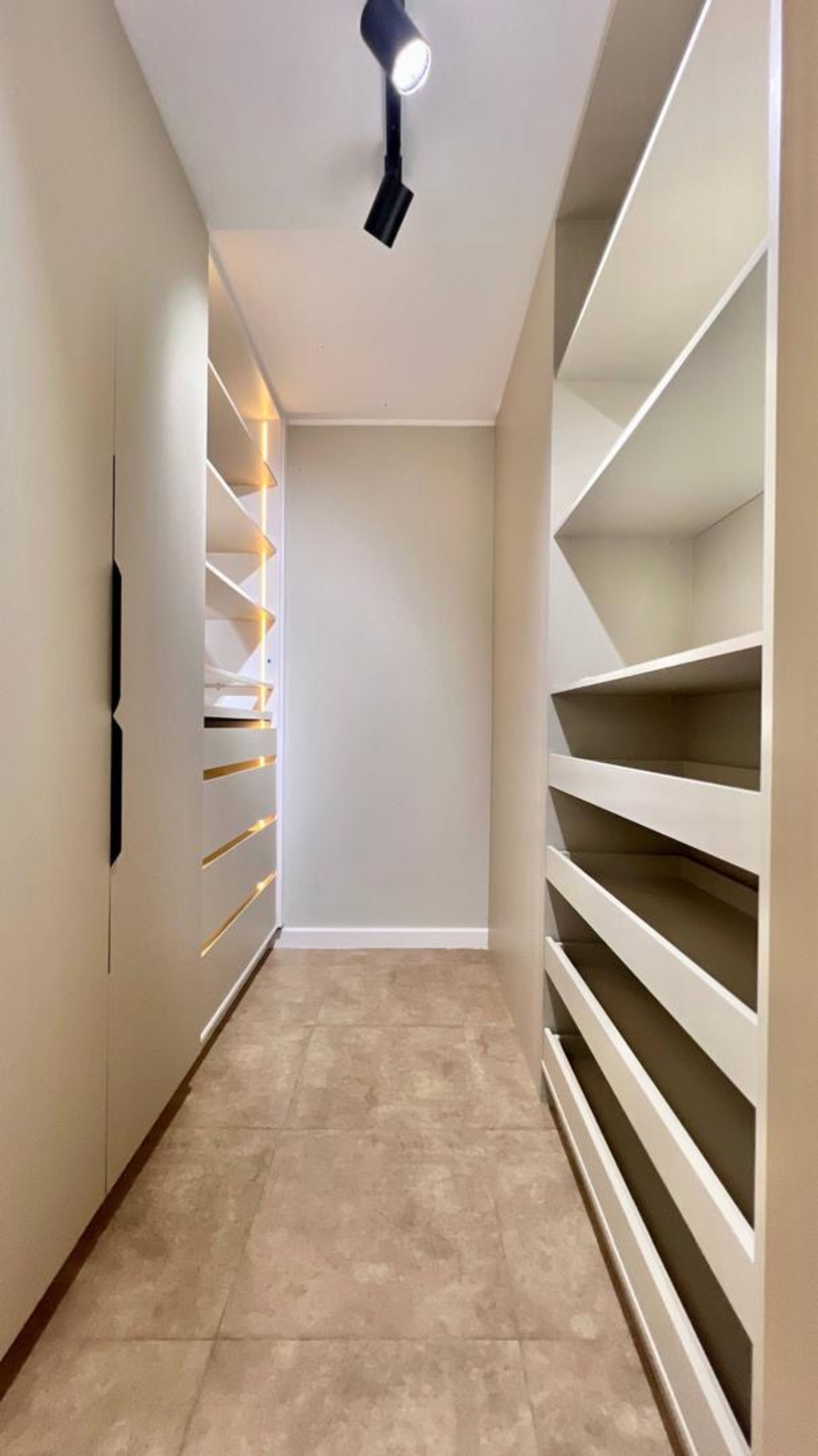 Apartamento a estrenar en Avenida Ferrero Tamayo con financiamiento  — foto 9