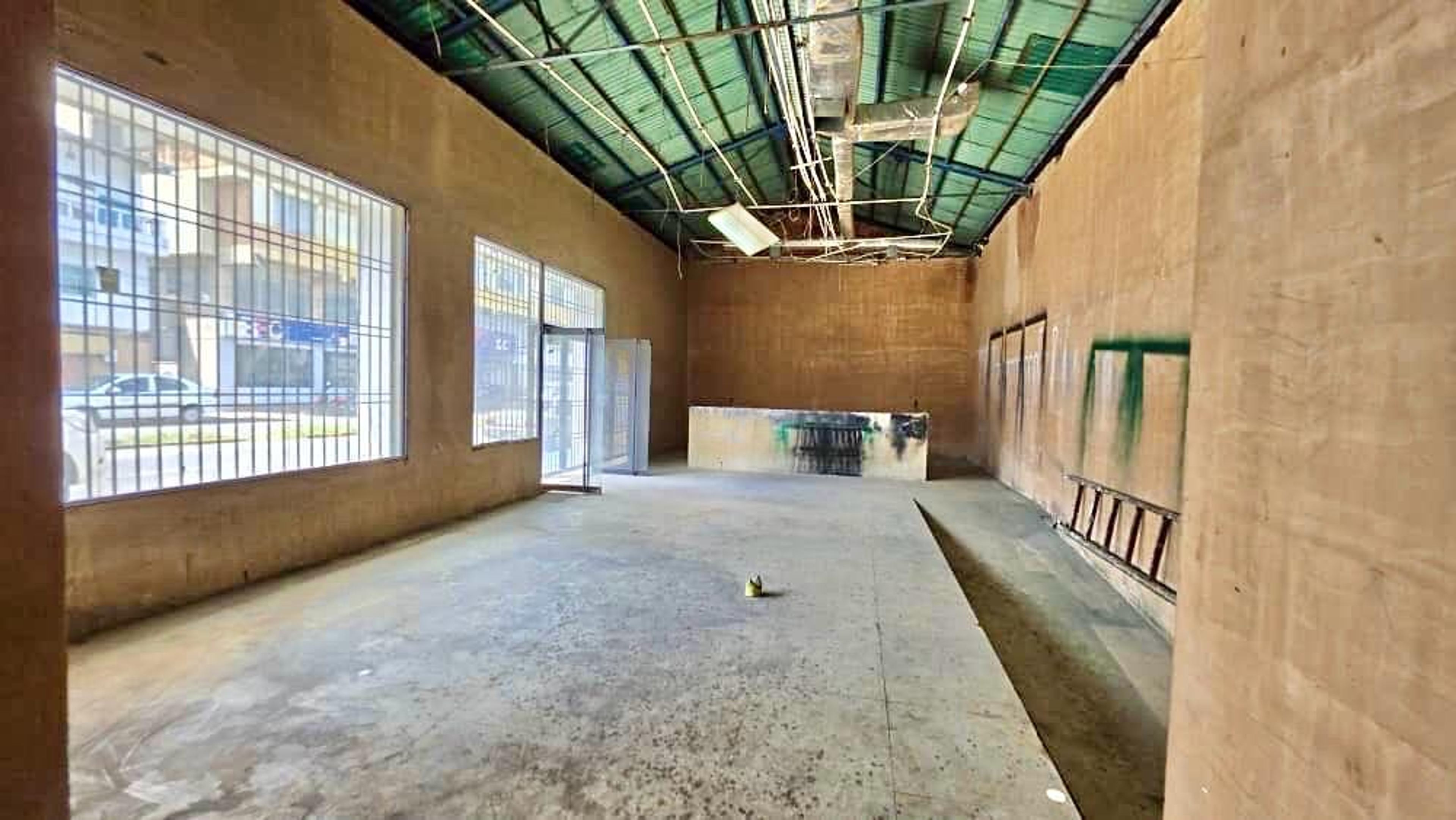 Inmueble comercial de 569,99 m² con zona de carga en 8va Avenida de La Concordi — foto 9