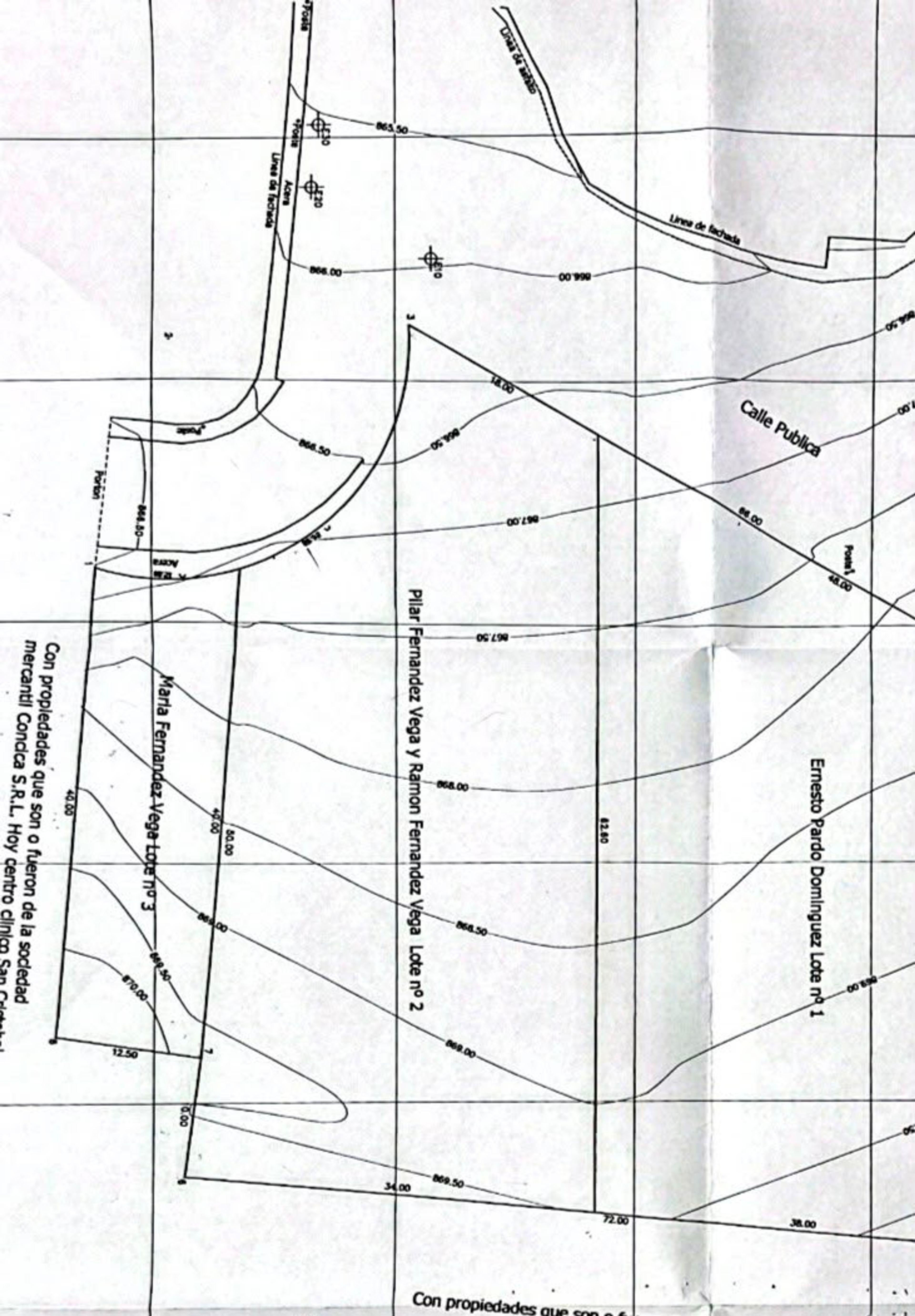 Terreno plano de 2.000 m² con zonificación R4 en sector La Guayana — foto 8