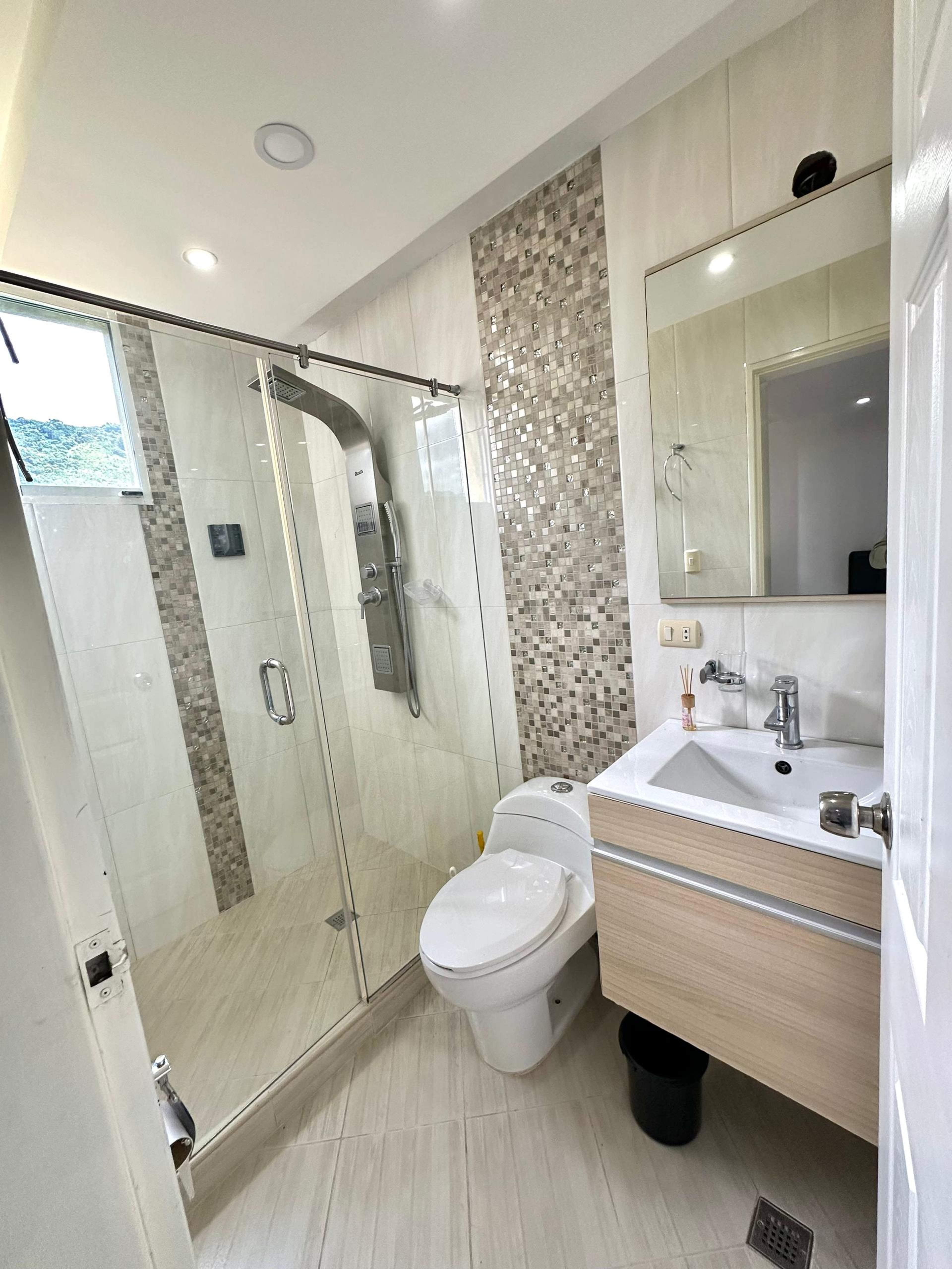 Apartamento amoblado con vista panorámica en Residencias Serranía — foto 7