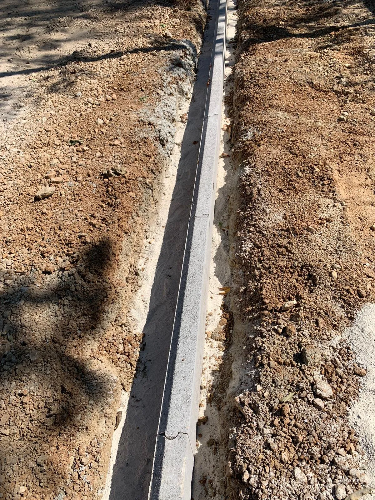 Manutenzione e completamento pista ciclabile
