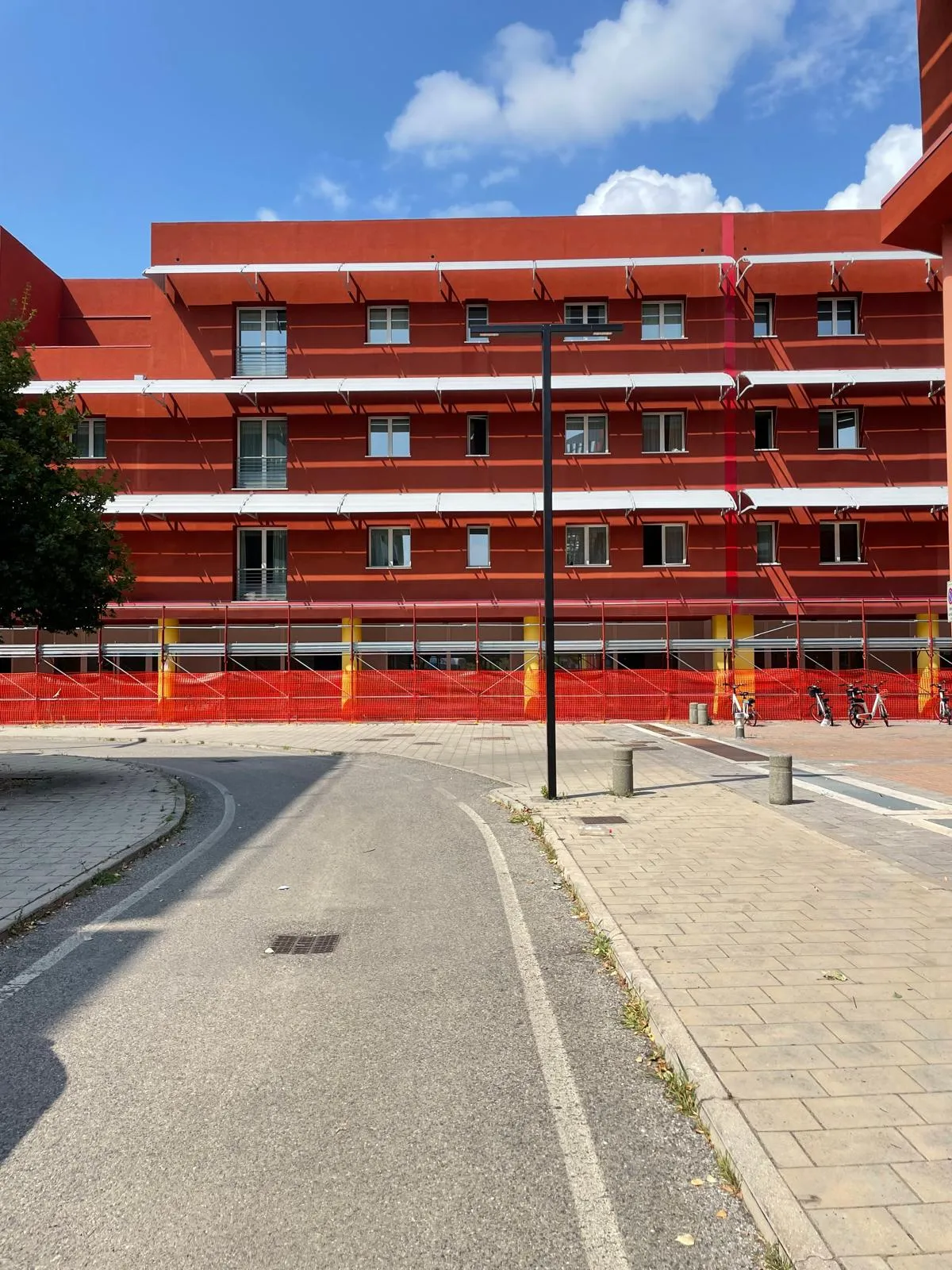 Manutenzione straordinaria di riqualificazione ed adeguamento "Residenza universitaria Fioravanti"