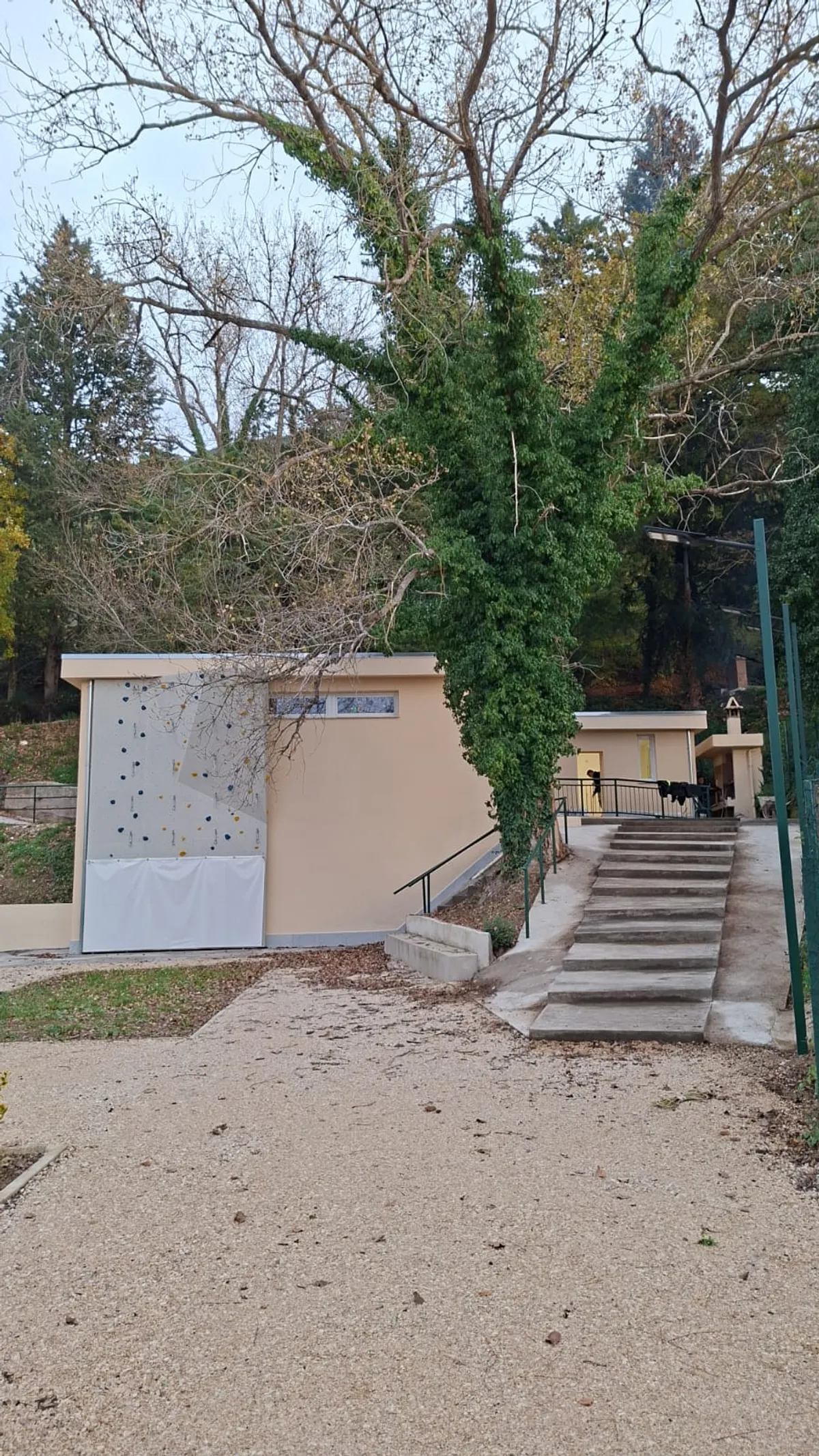 Intervento N.8 Campo sportivo Comunale Terni - Progetto pilota per la rigenerazione culturale