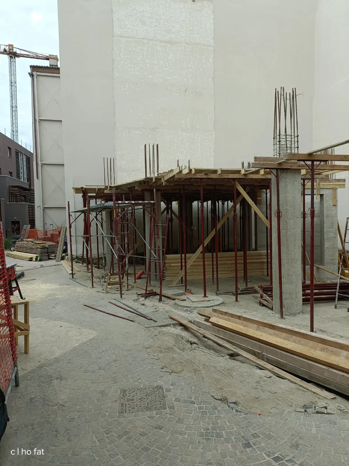Realizzazione di N.3 alloggi di E.R.P. Nell’aria scoperta annessa al fabbricato di E.R.P. sito in via Mazza32-38