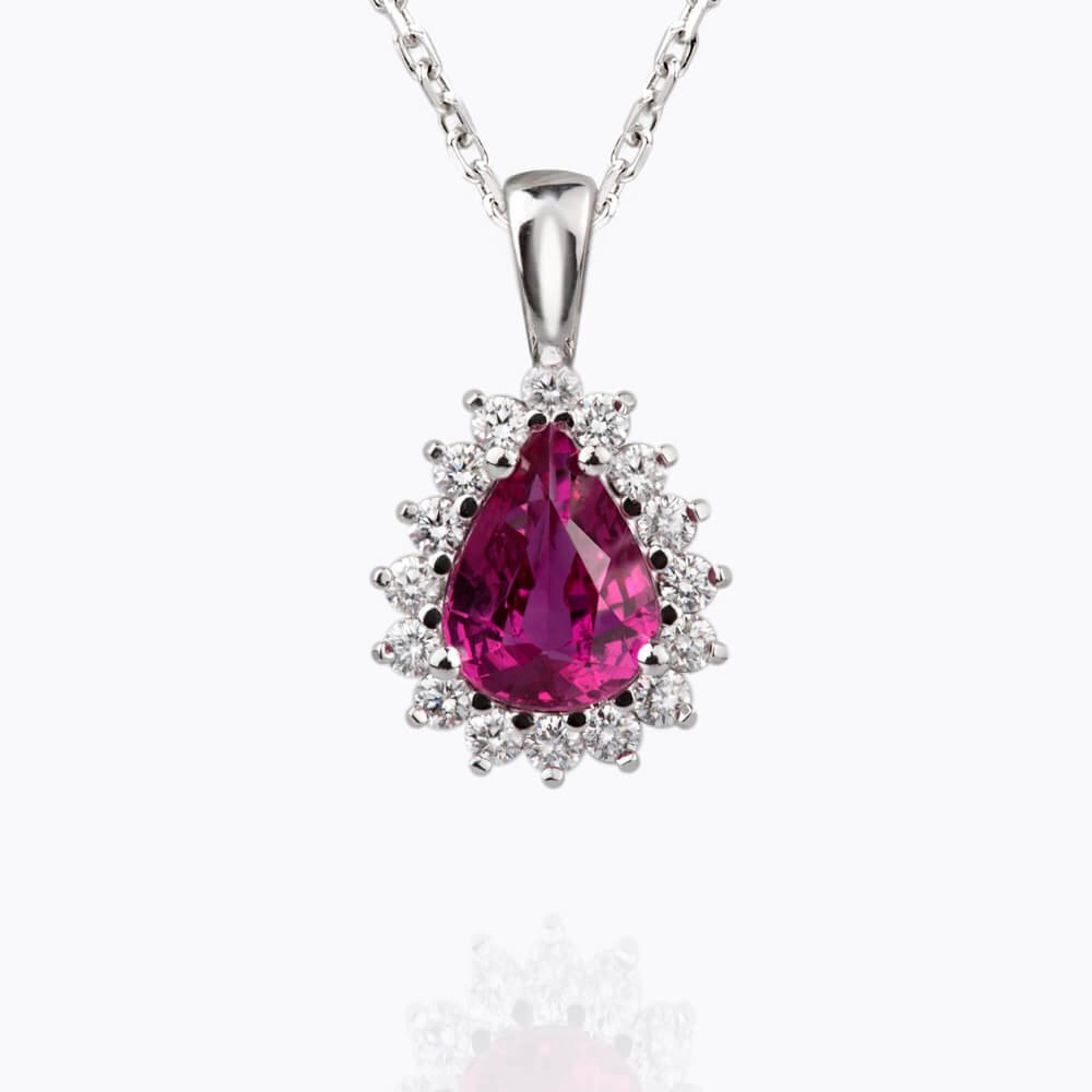 Přívěsek s rubínem a diamanty 03, diamant, bílé zlato — Zlatnictví Vaněk Kolín
