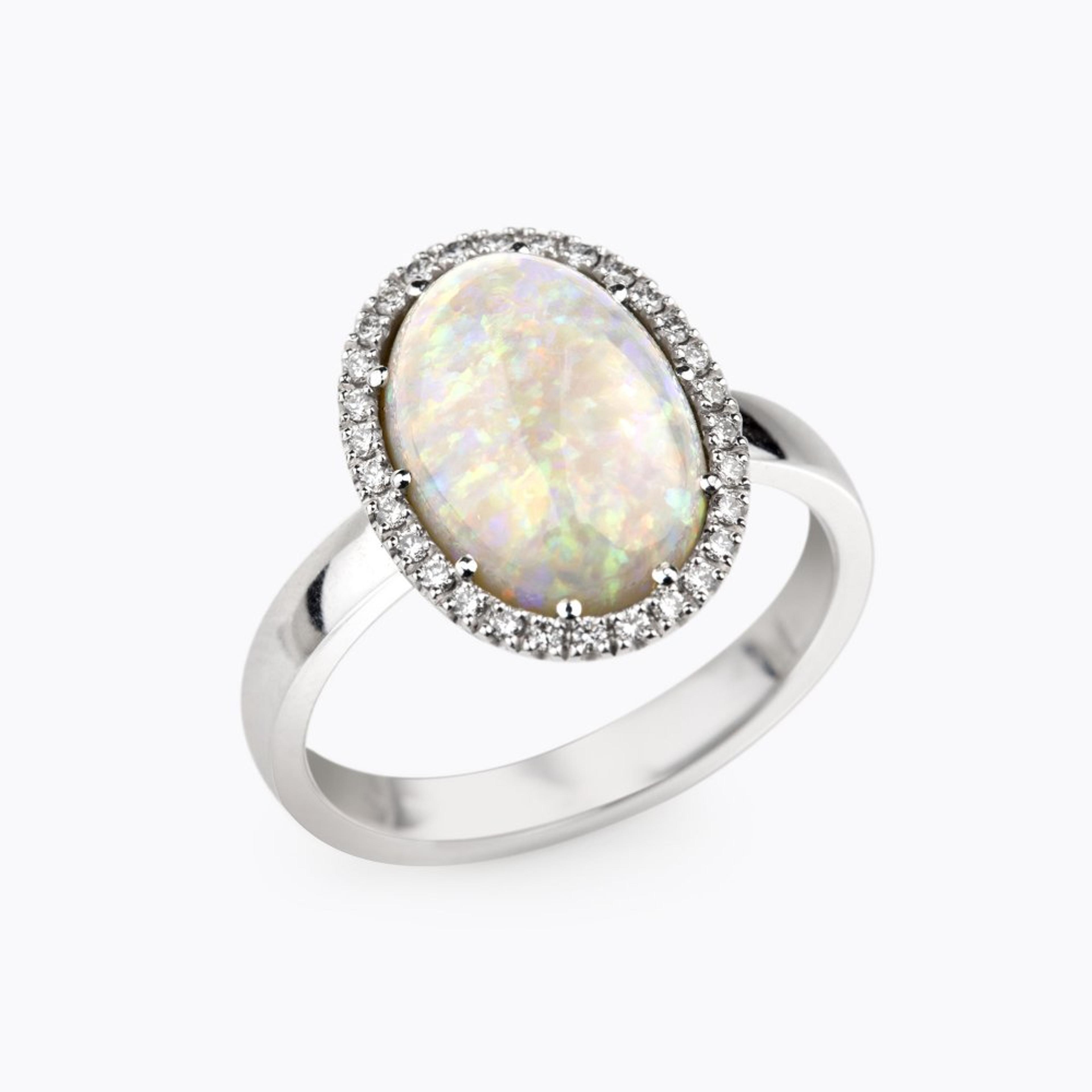 Prsten s opálem a diamanty 04, diamant, bílé zlato — Zlatnictví Vaněk Kolín
