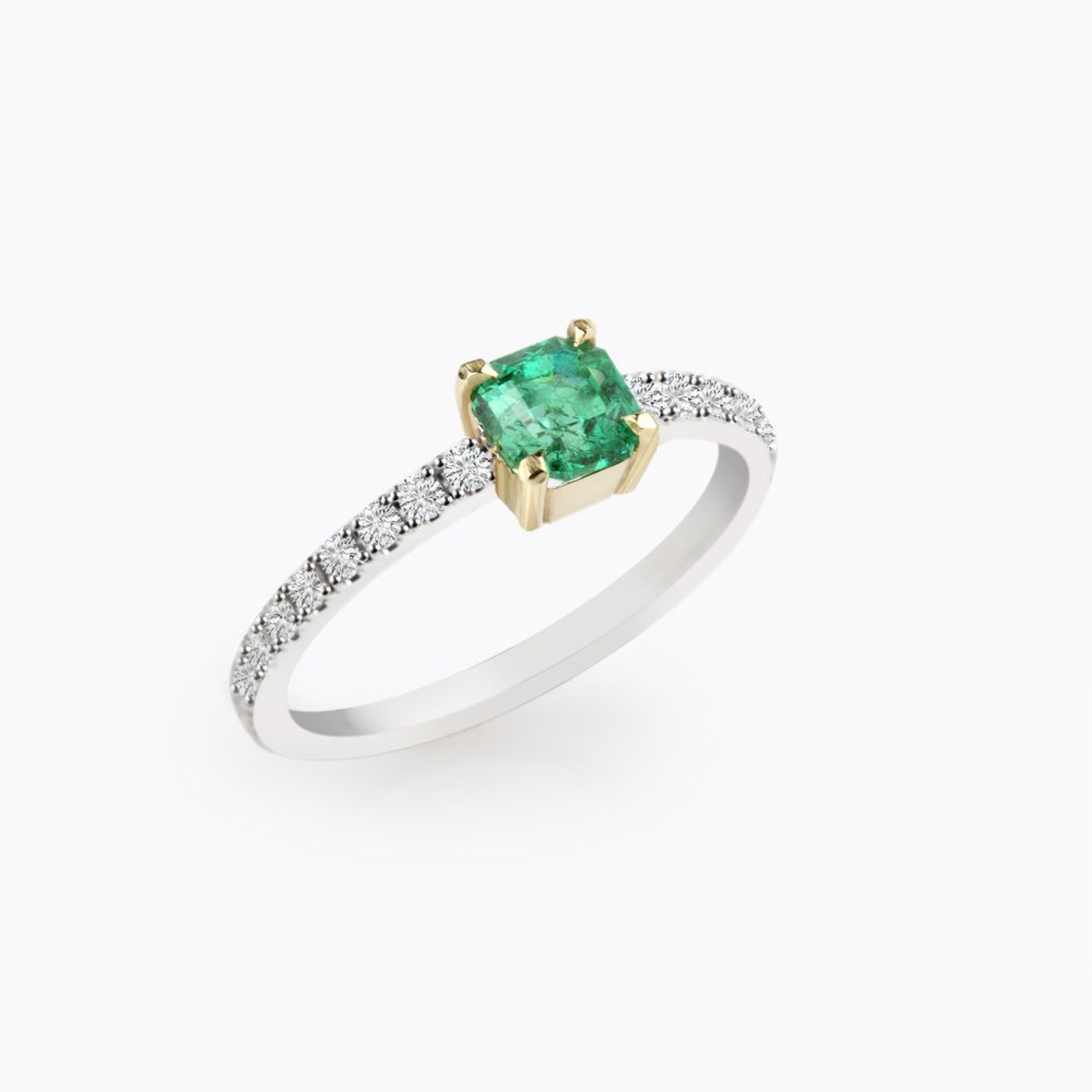 Prsten se smaragdem a diamanty 15, diamant, bílé zlato — Zlatnictví Vaněk Kolín
