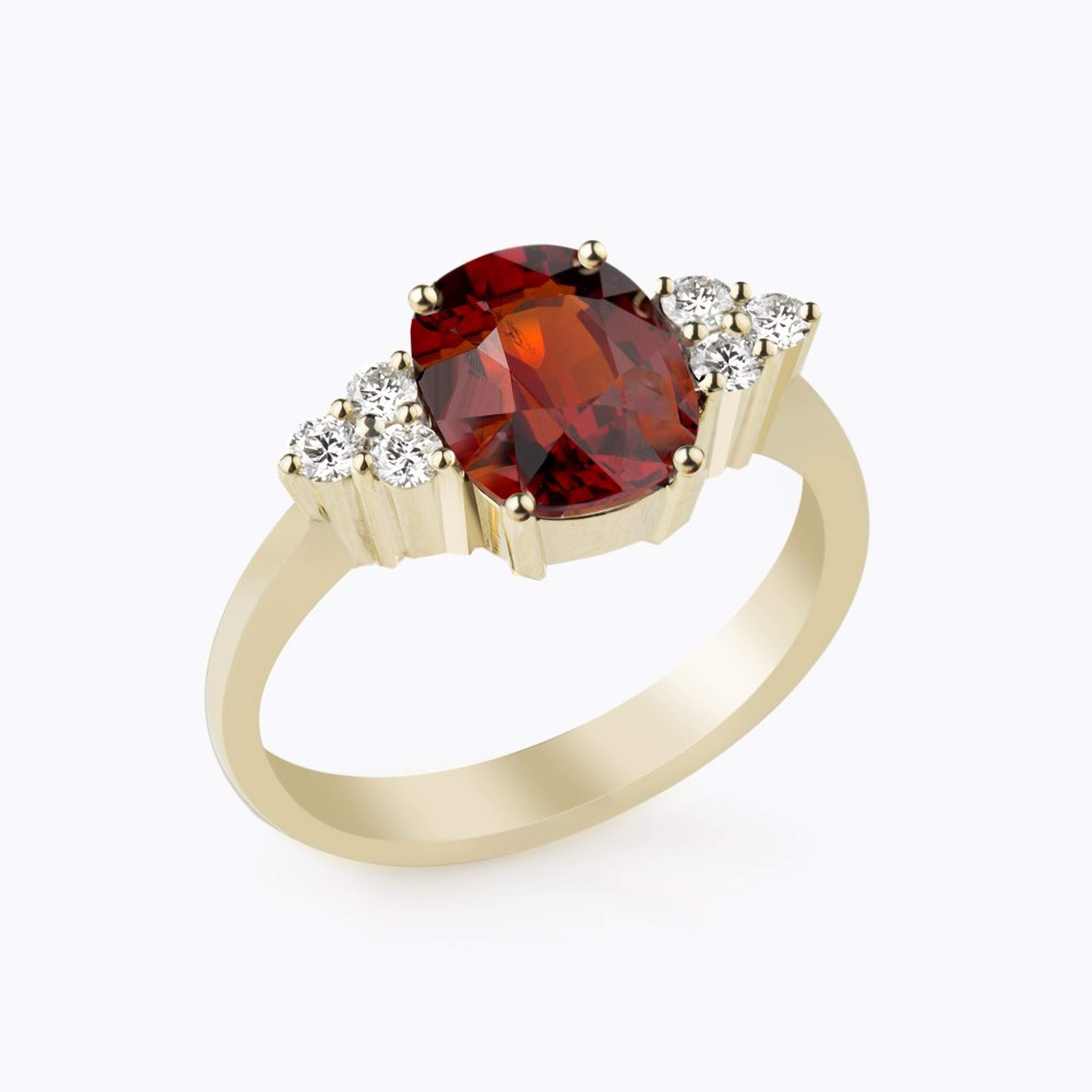Prsten se spesartinem a diamanty 05, diamant, žluté zlato — Zlatnictví Vaněk Kolín