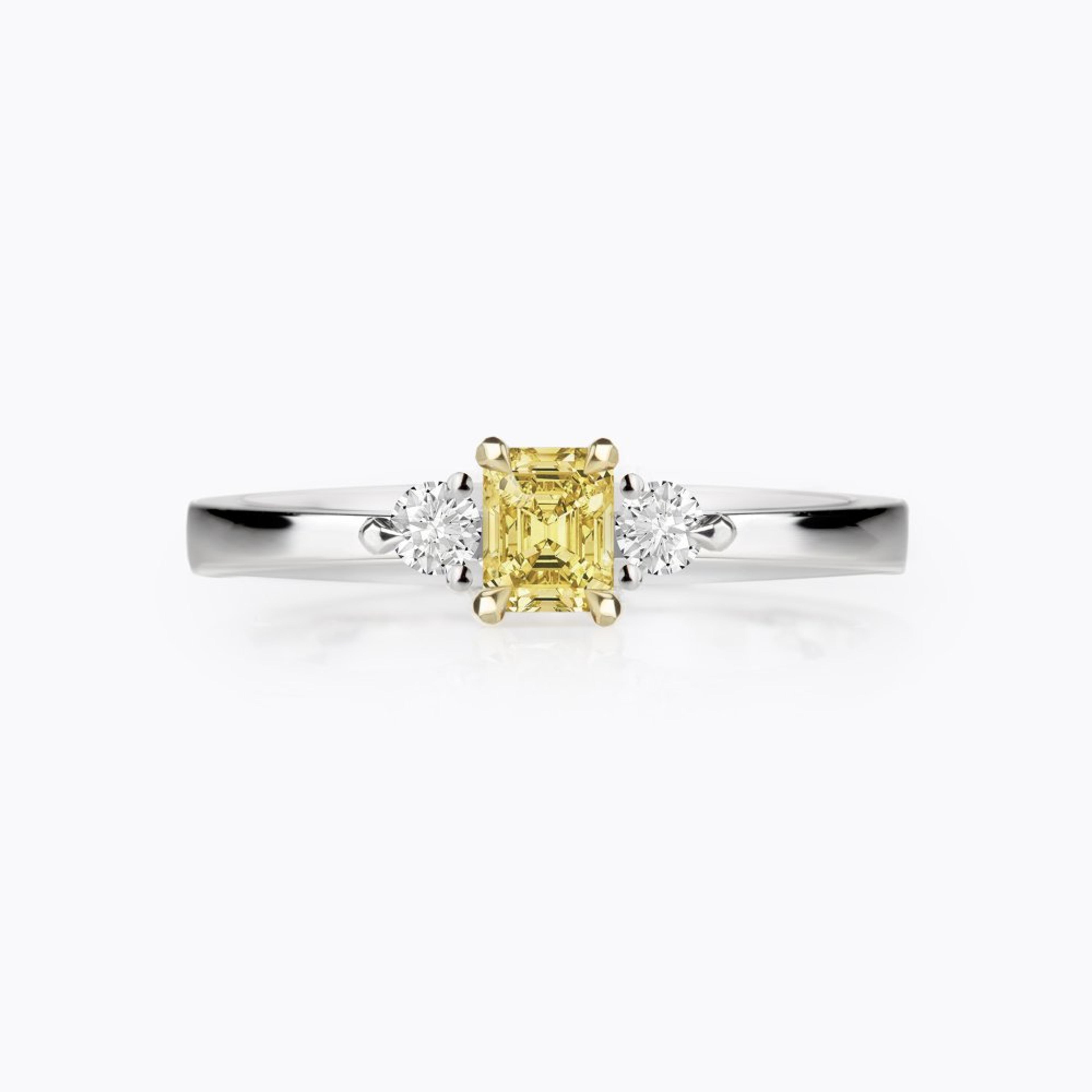 Prsten se žlutým diamantem 06, barevný diamant, kombinované zlato — Zlatnictví Vaněk Kolín