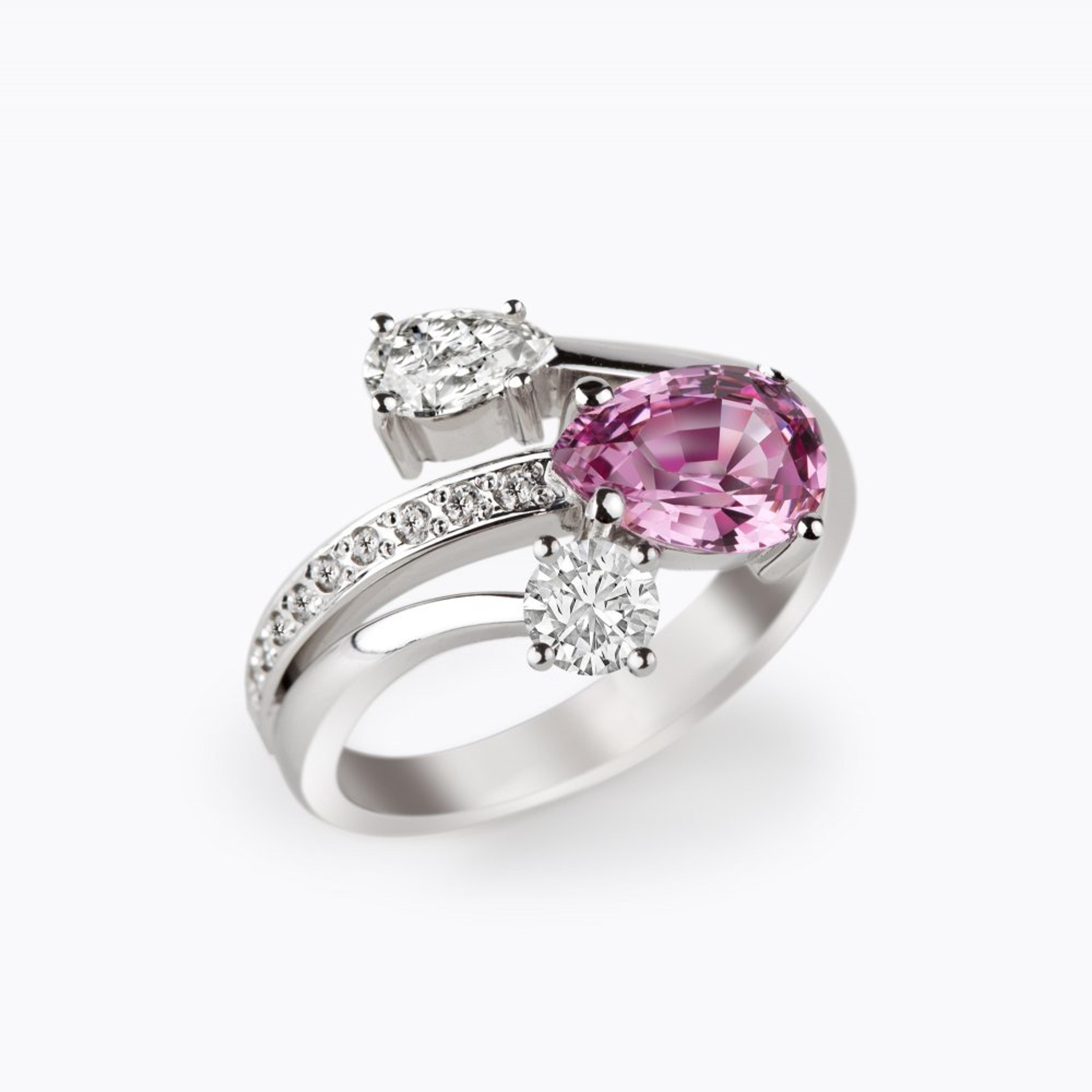 Prsten se spinelem a diamanty 03, diamant, bílé zlato — Zlatnictví Vaněk Kolín