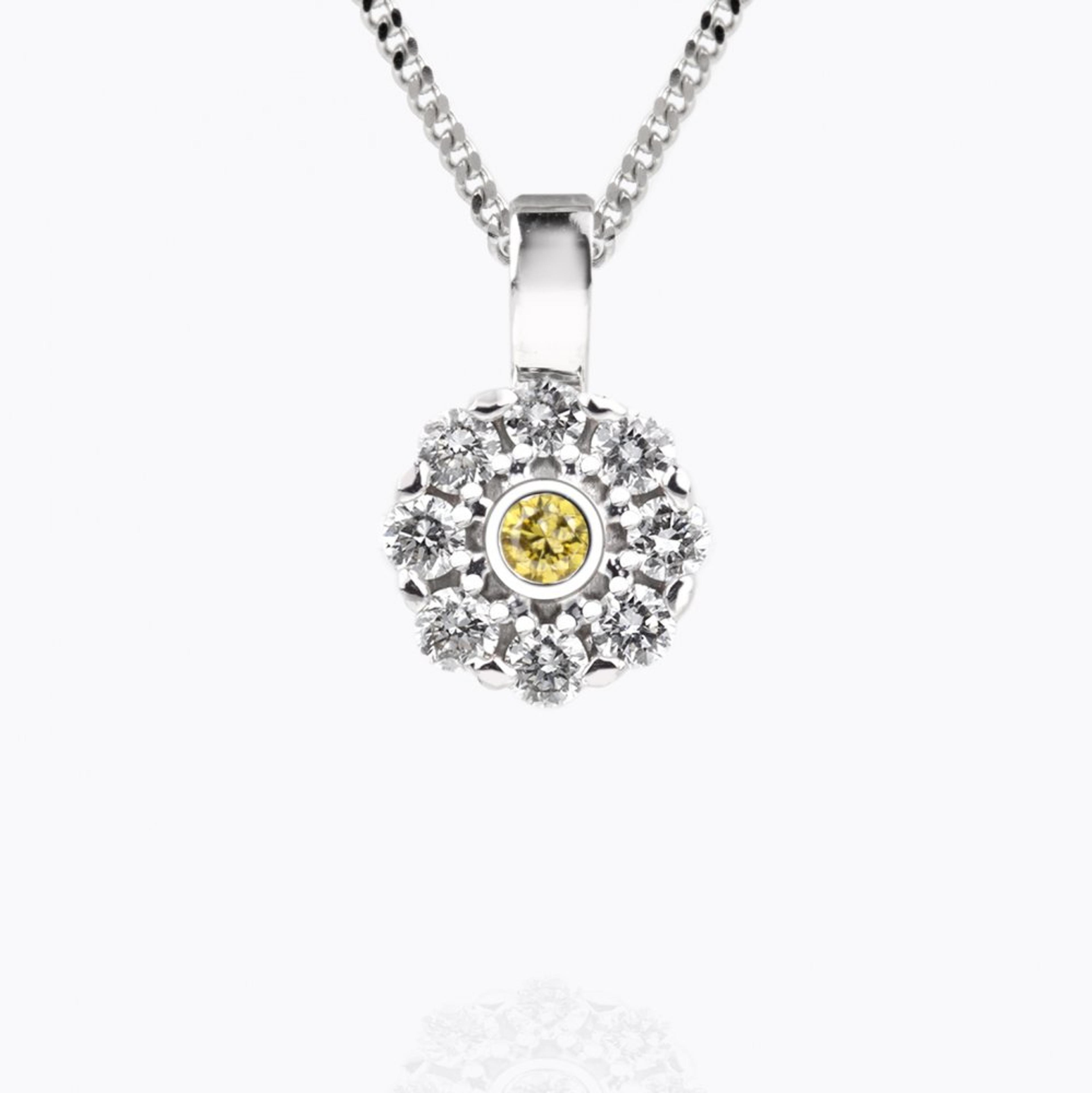 Diamantový přívěsek 47, barevný diamant, bílé zlato — Zlatnictví Vaněk Kolín