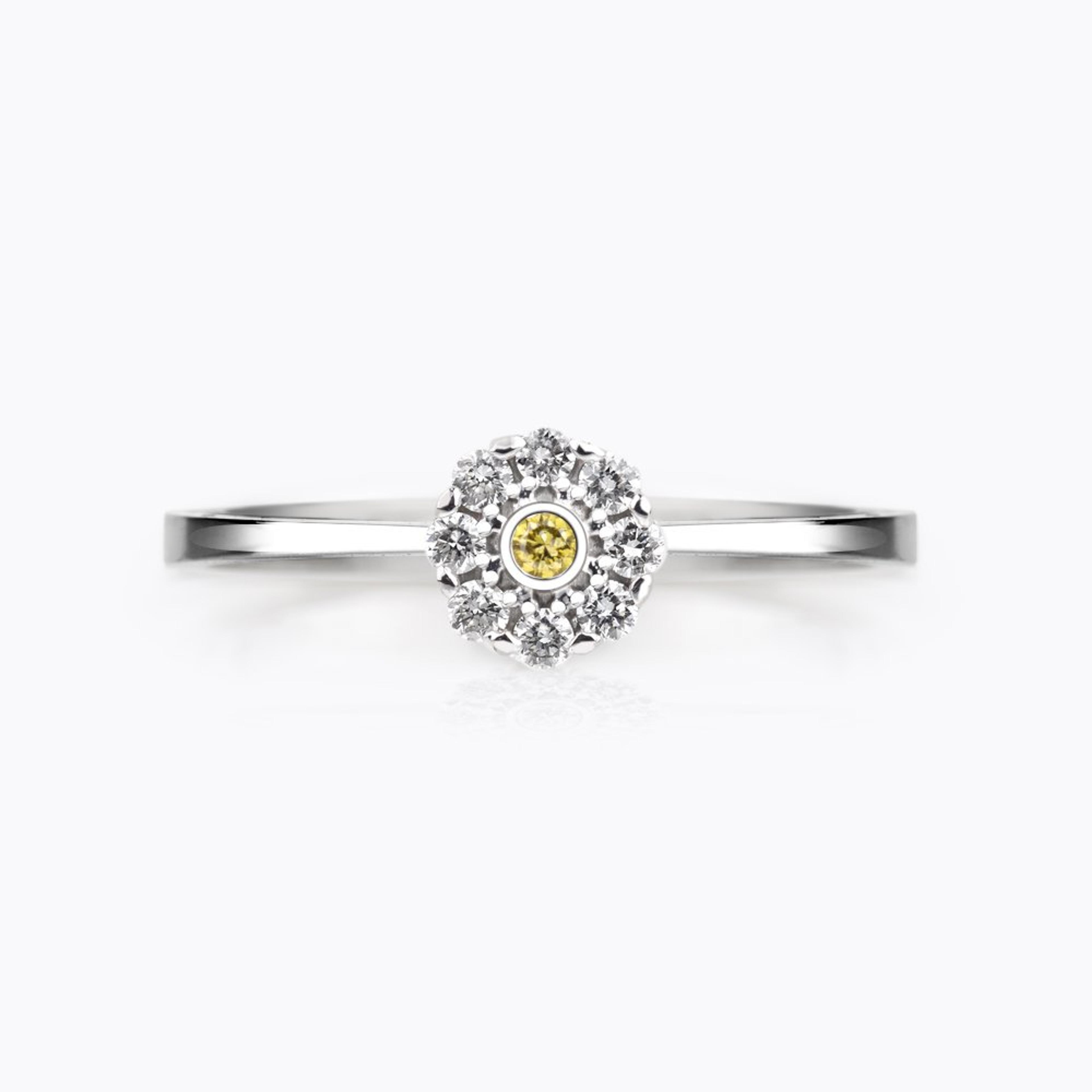 Diamantový prsten 89, barevný diamant, bílé zlato — Zlatnictví Vaněk Kolín