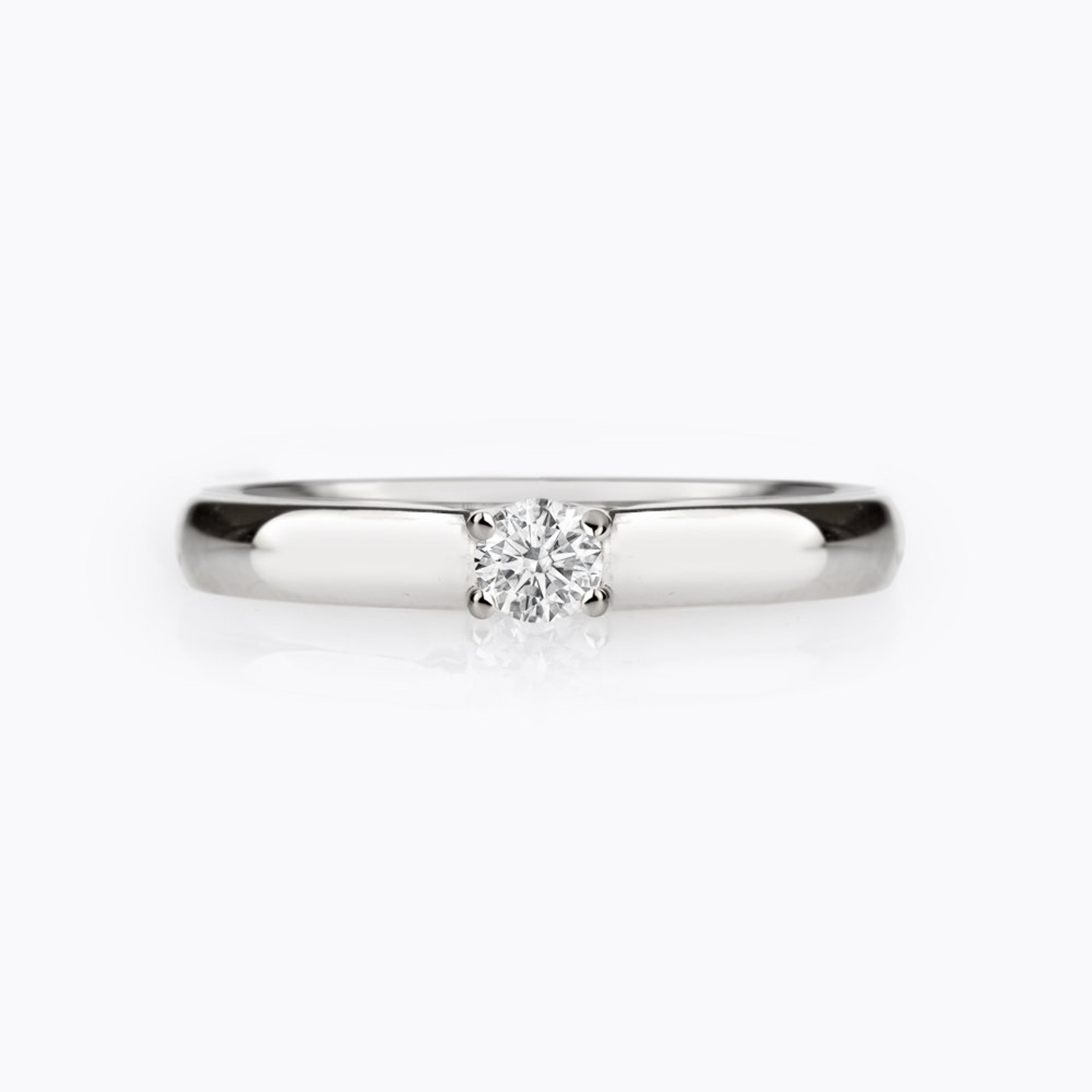 Diamantový prsten 126, diamant, bílé zlato — Zlatnictví Vaněk Kolín