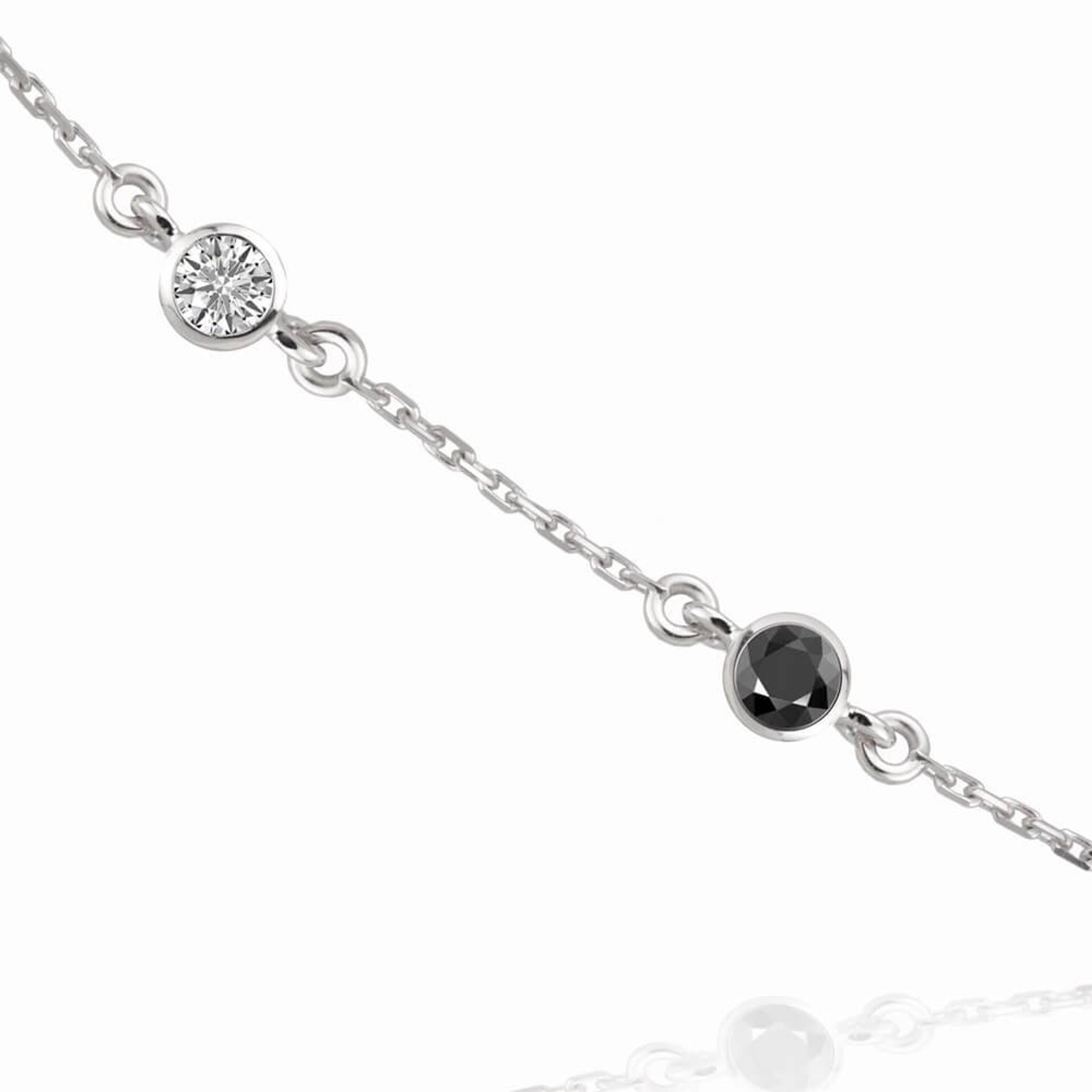 Náhrdelník s diamanty 02, černý diamant, bílé zlato — Zlatnictví Vaněk Kolín
