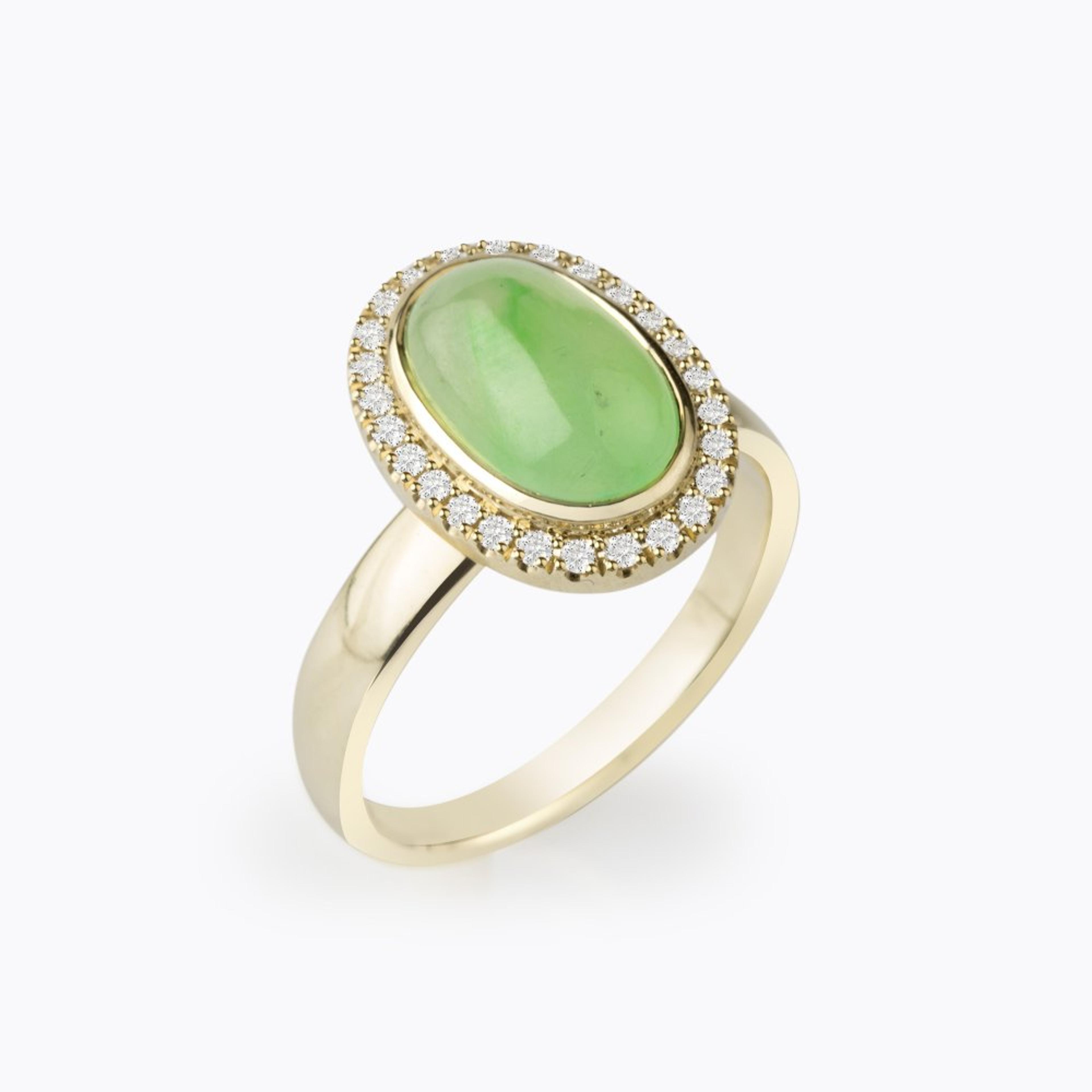 Prsten s jadeitem 01, diamant, žluté zlato — Zlatnictví Vaněk Kolín