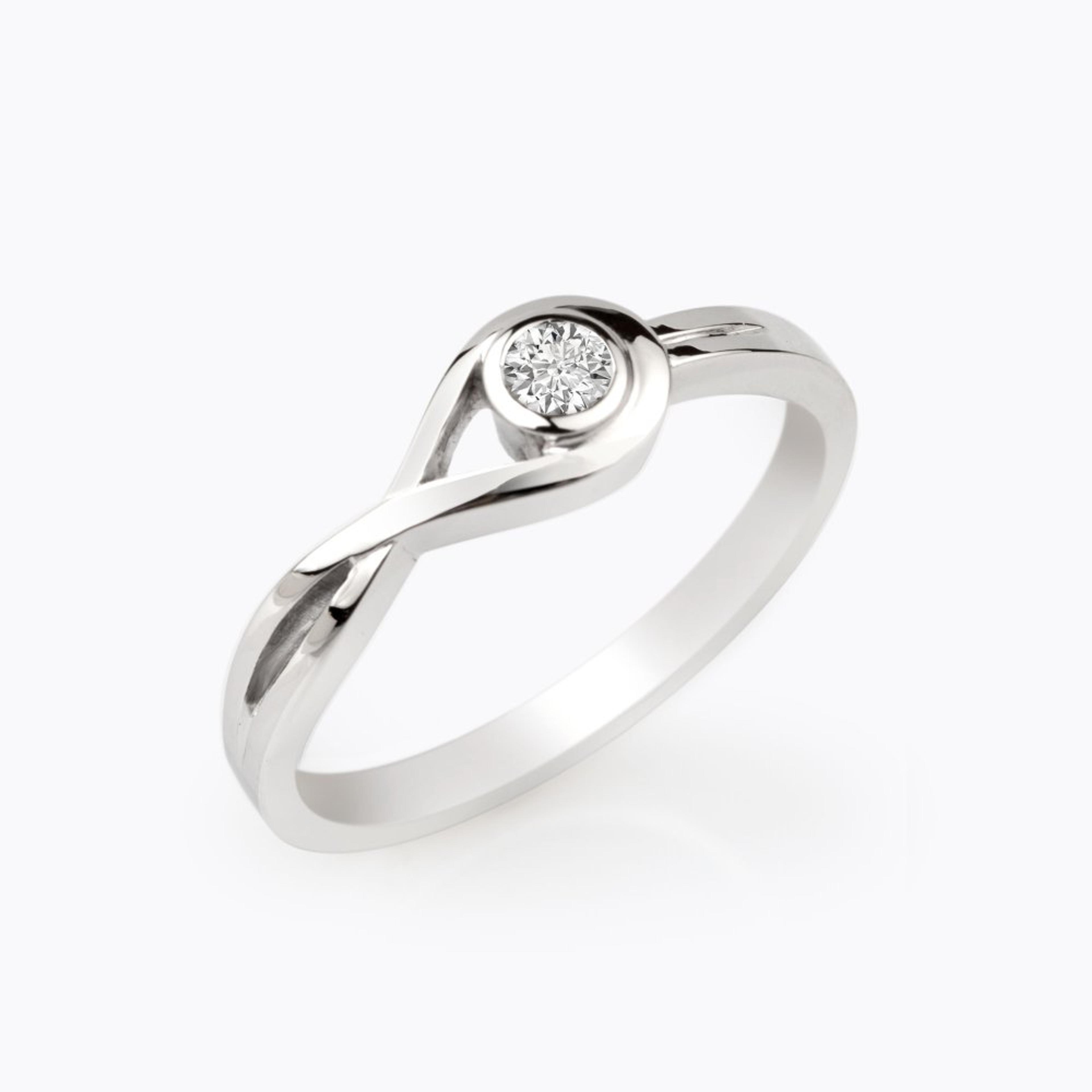 Diamantový prsten 144, diamant, bílé zlato — Zlatnictví Vaněk Kolín