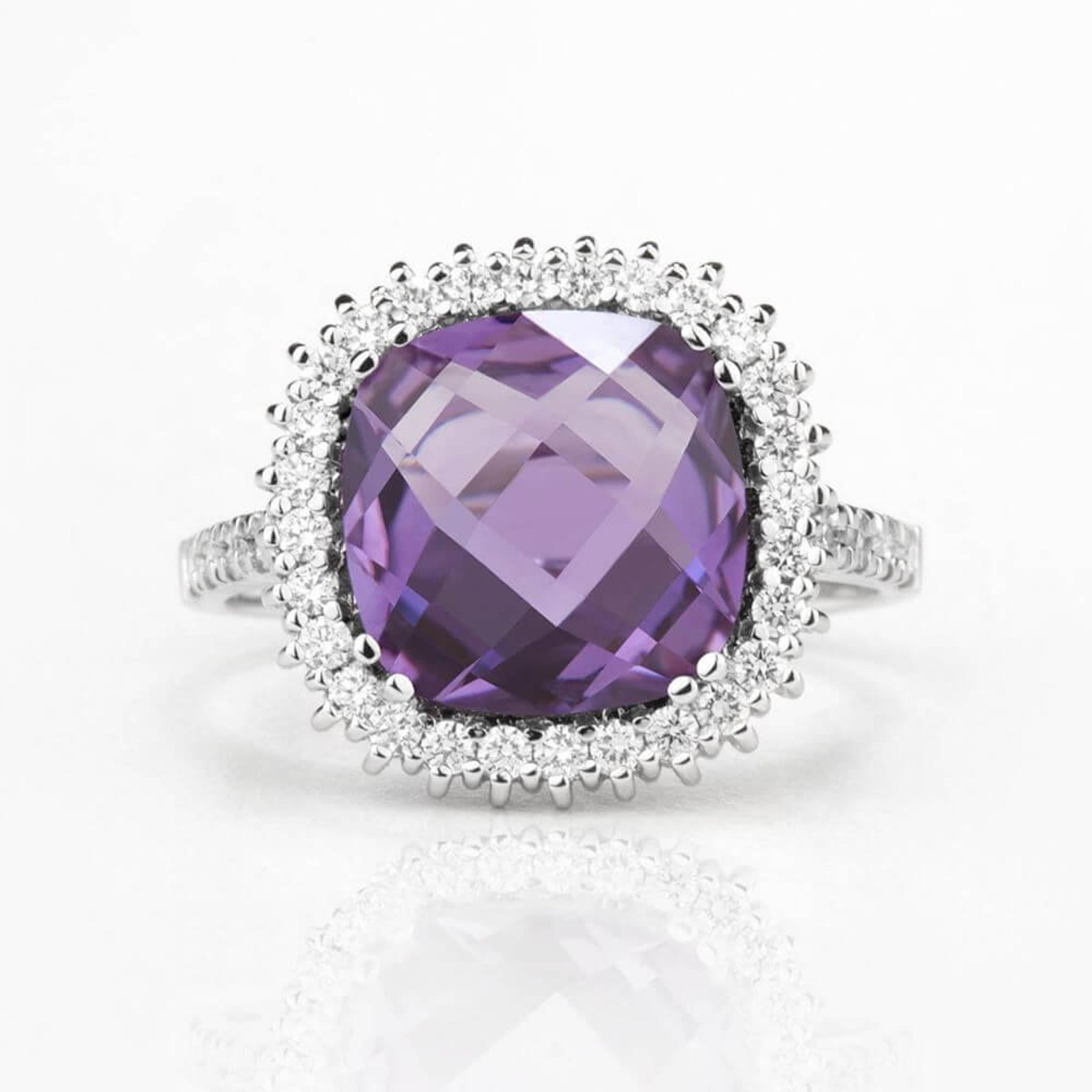 Prsten s ametystem a diamanty 01, diamant, bílé zlato — Zlatnictví Vaněk Kolín