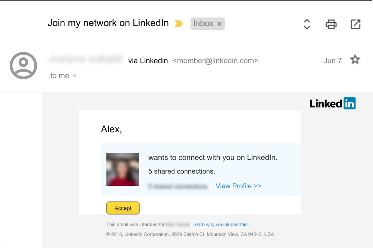 The view of mail from LinkedIn where the user get information that somebody wants to connect them on LinkedIn.