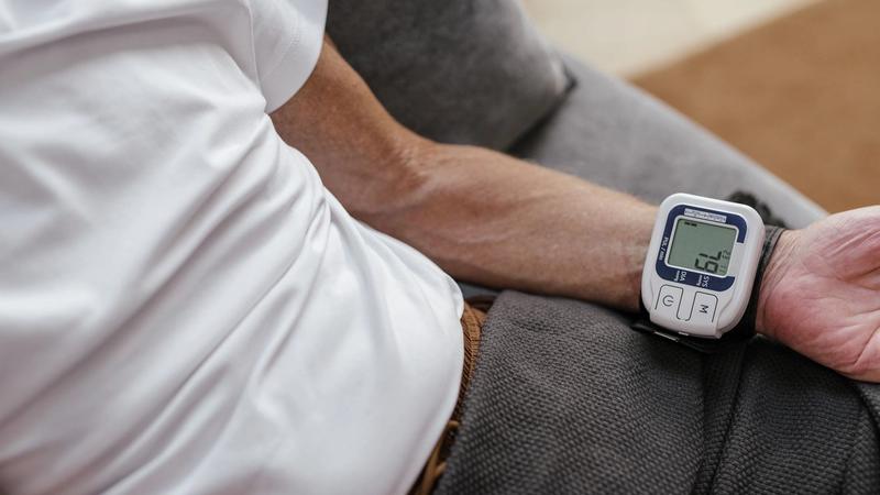 Read Blood Pressure Numbers With More Confidence: What the Top and Bottom Values Can—and Cannot—Tell You