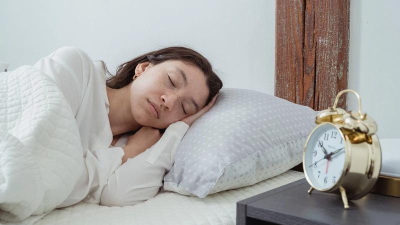 Why a Regular Sleep Schedule Matters as Much as Sleep Duration