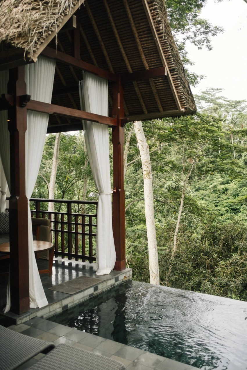 hotels, hideaways & retreats by India Hobson